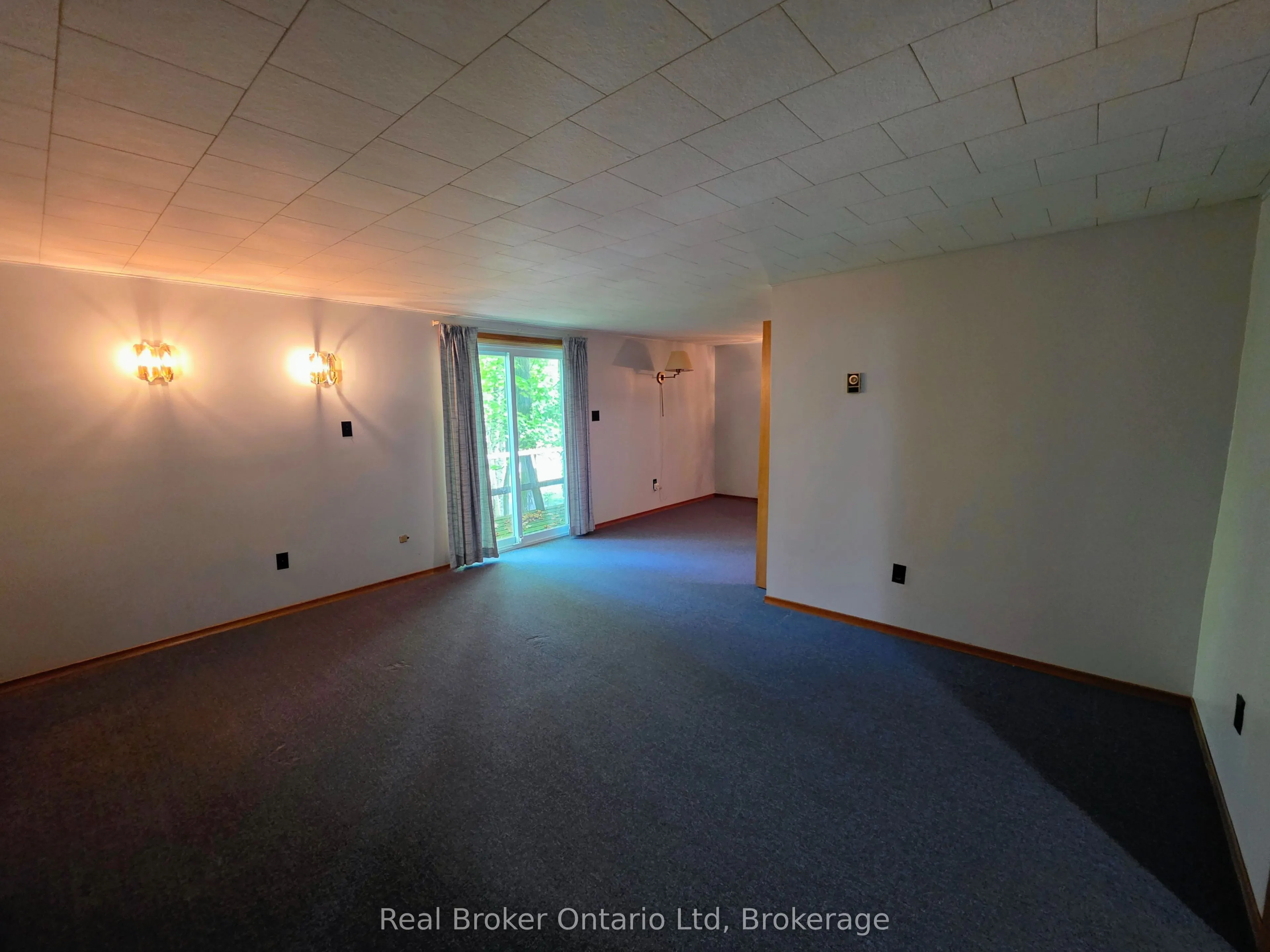 14 Emerson Avenue S