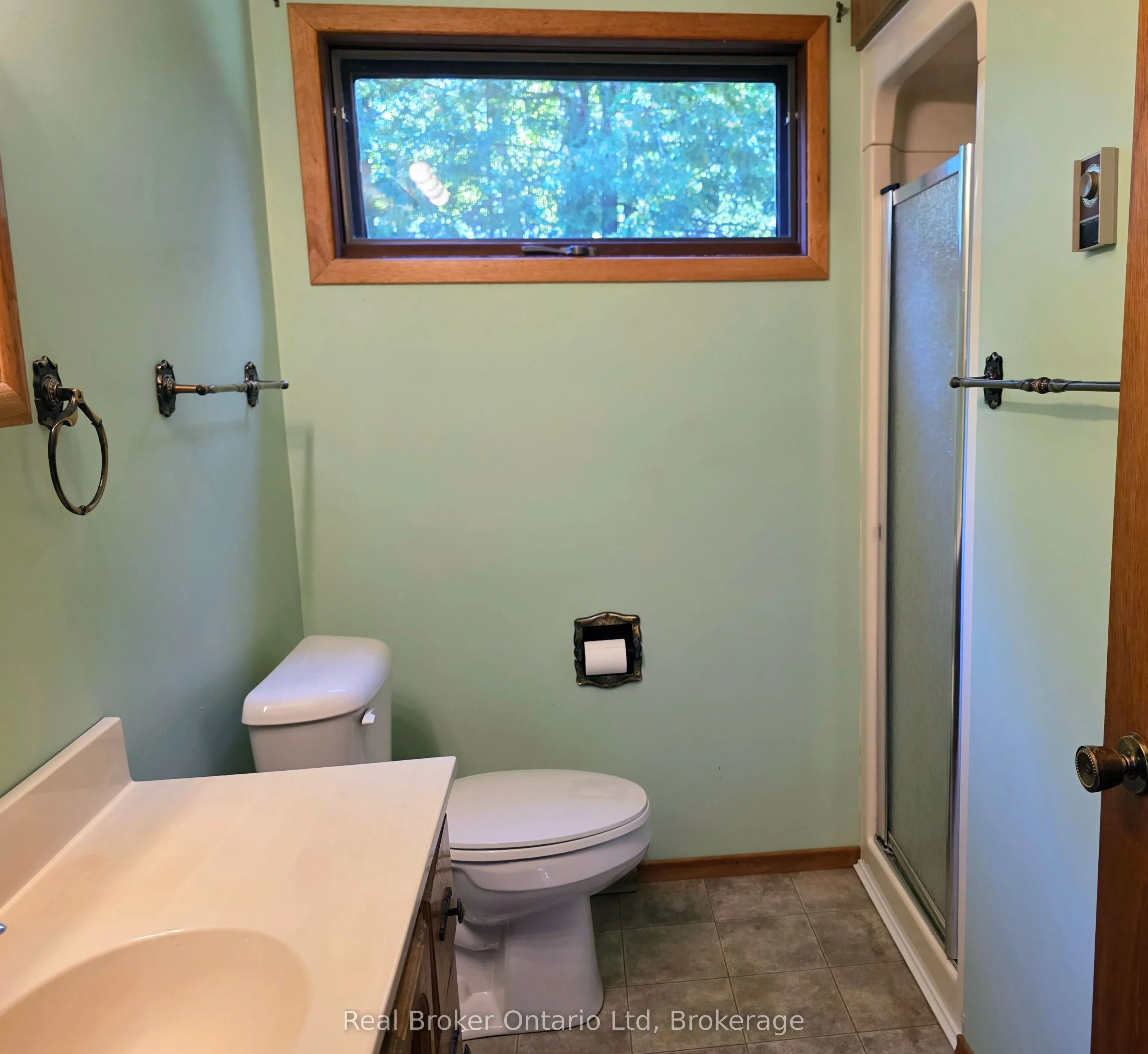 14 Emerson Avenue S
