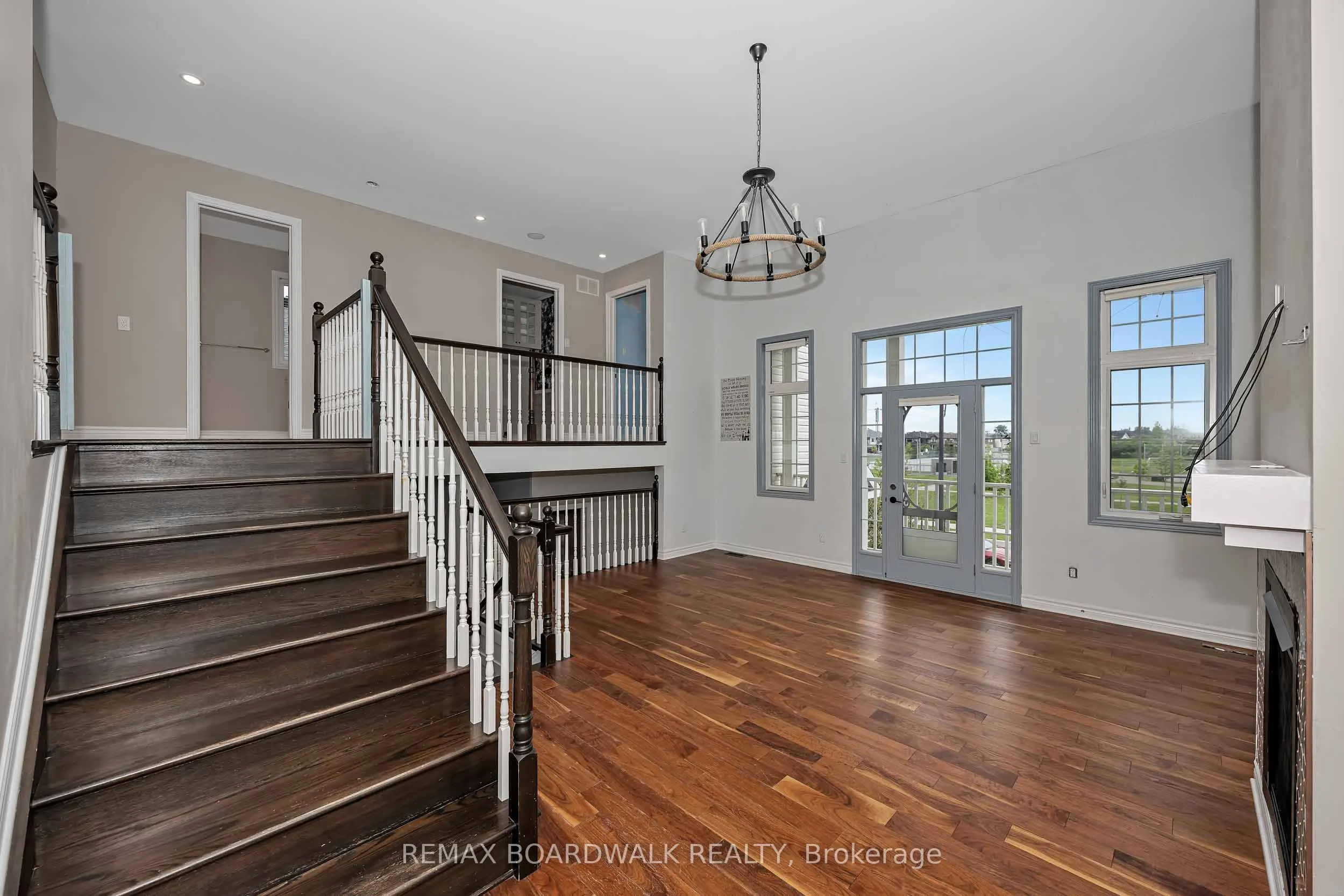 648 Decoeur Drive
