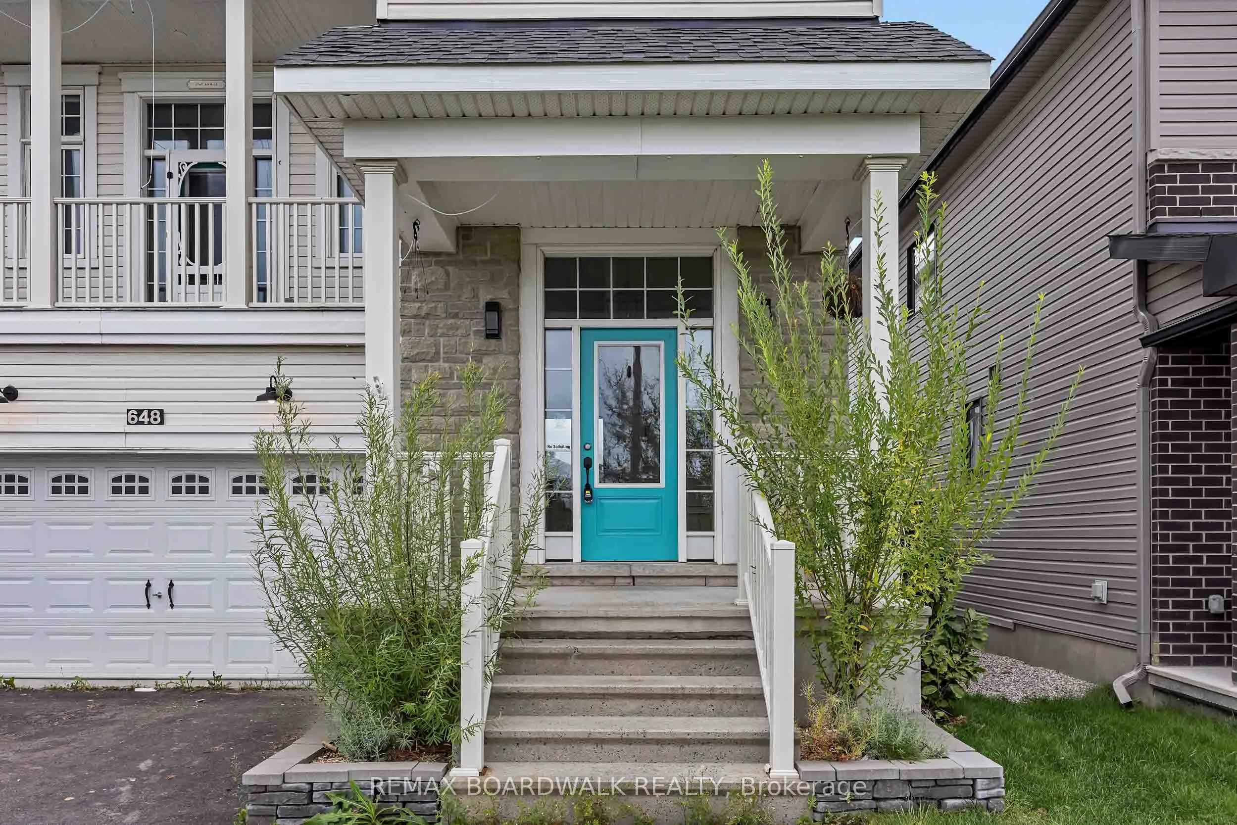 648 Decoeur Drive