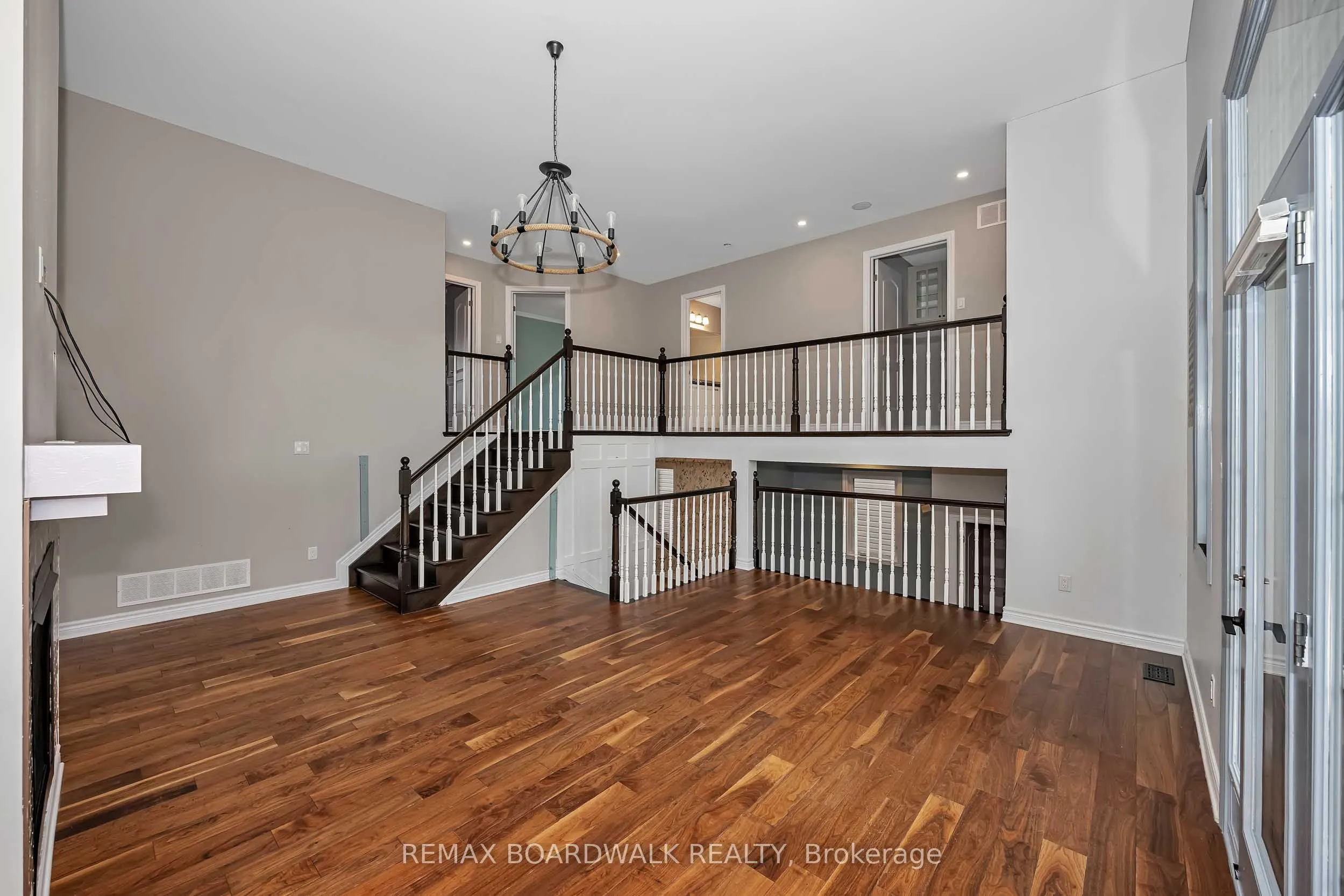 648 Decoeur Drive