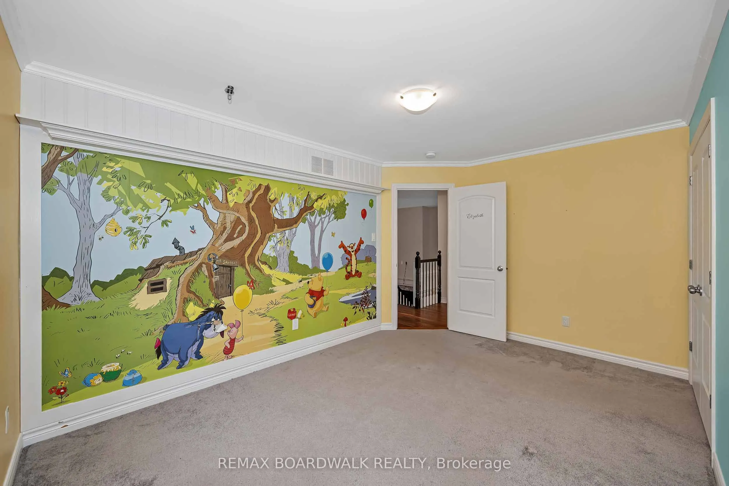 648 Decoeur Drive