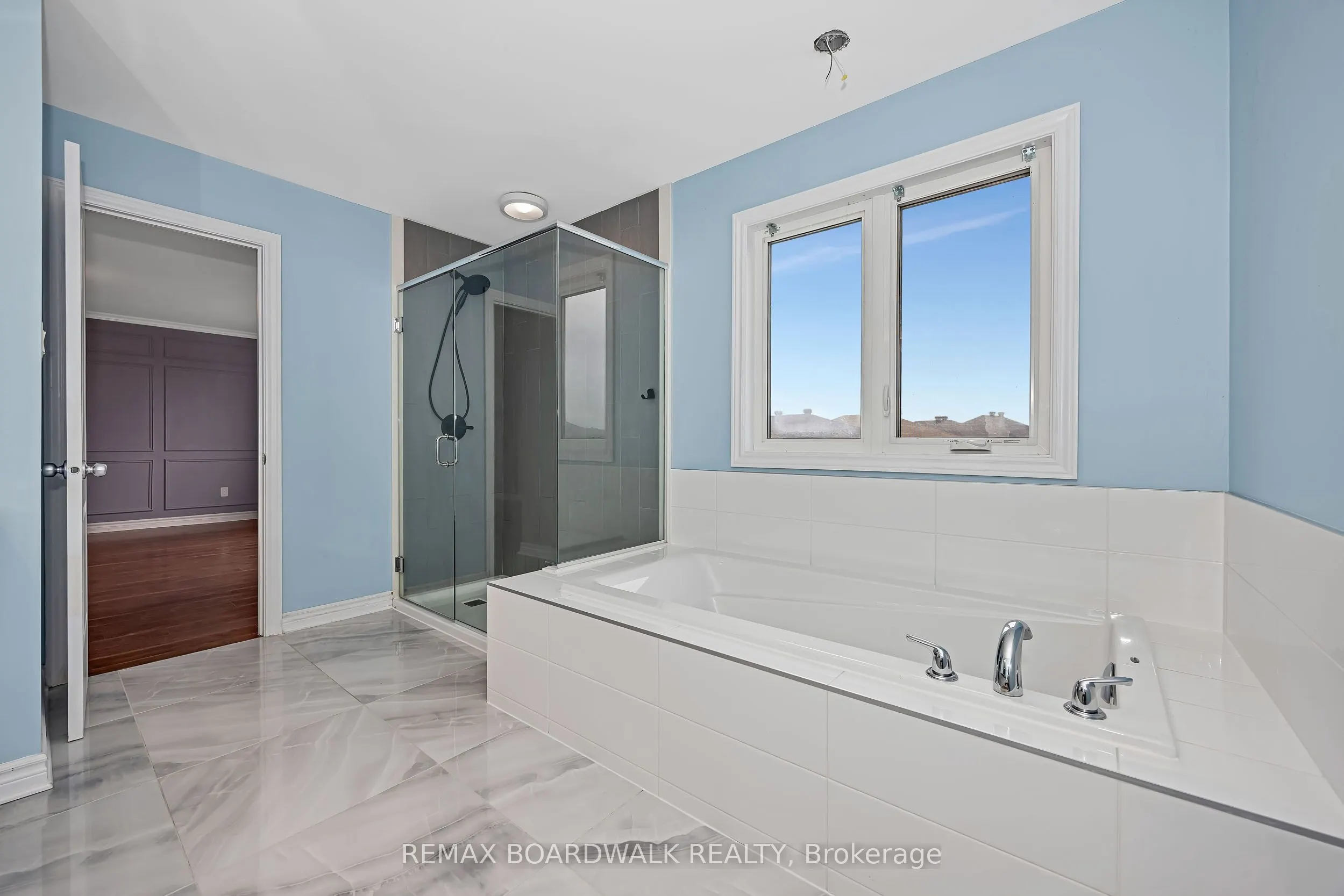 648 Decoeur Drive
