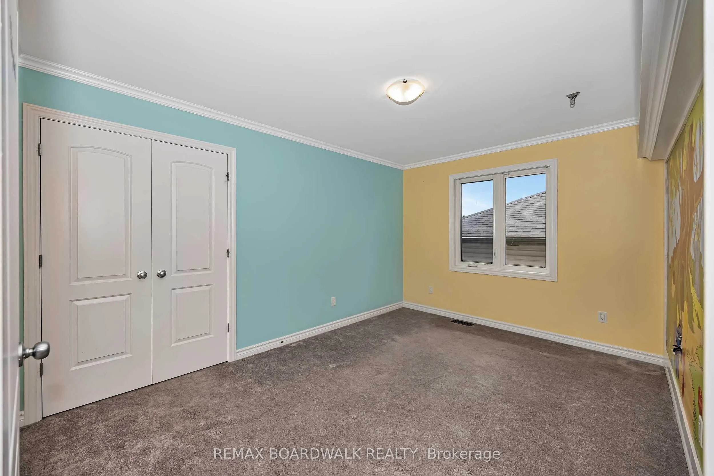 648 Decoeur Drive