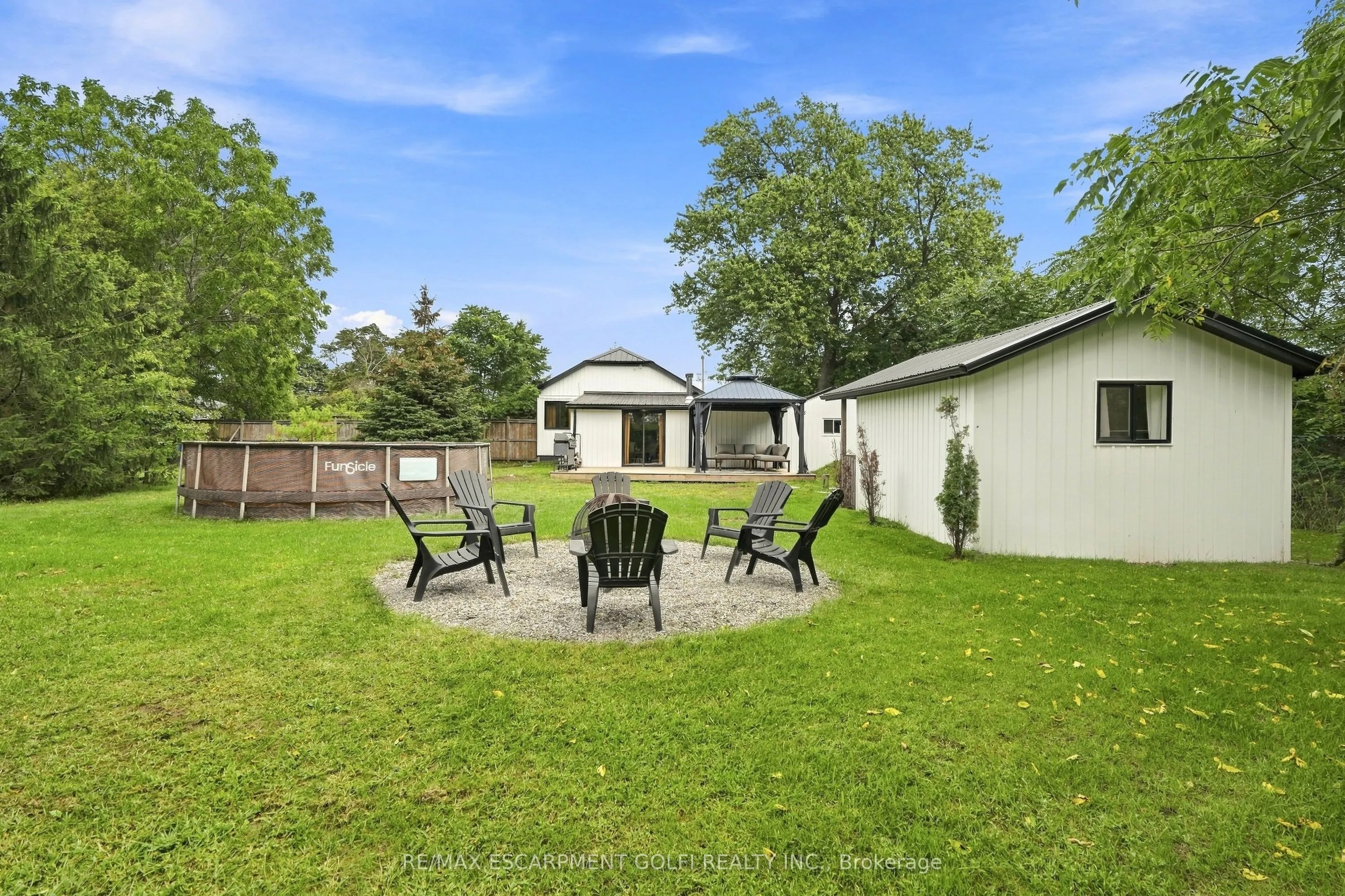 1368 Lorraine Road