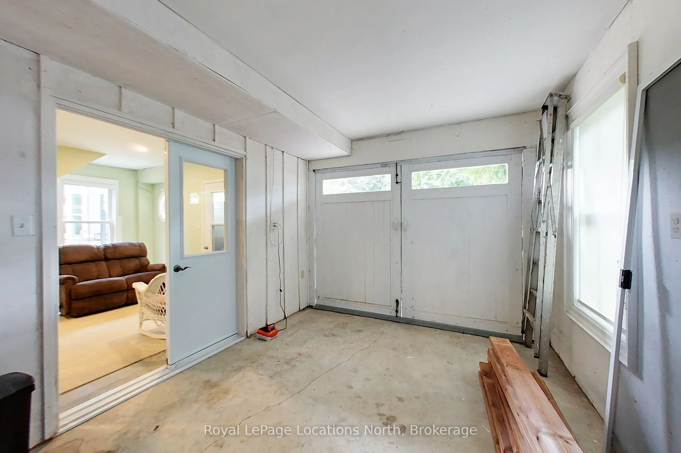 40 Alice Street E