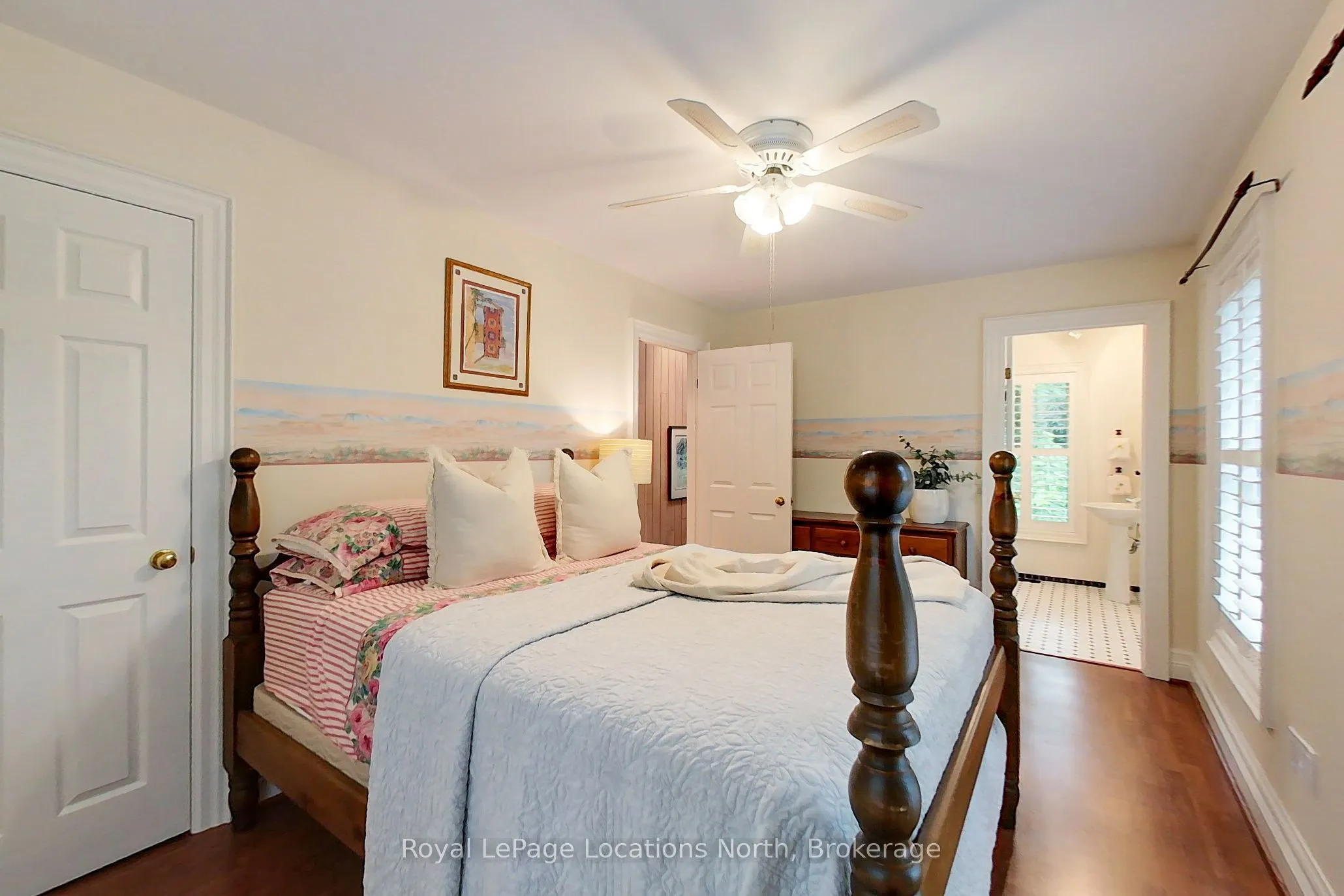 40 Alice Street E