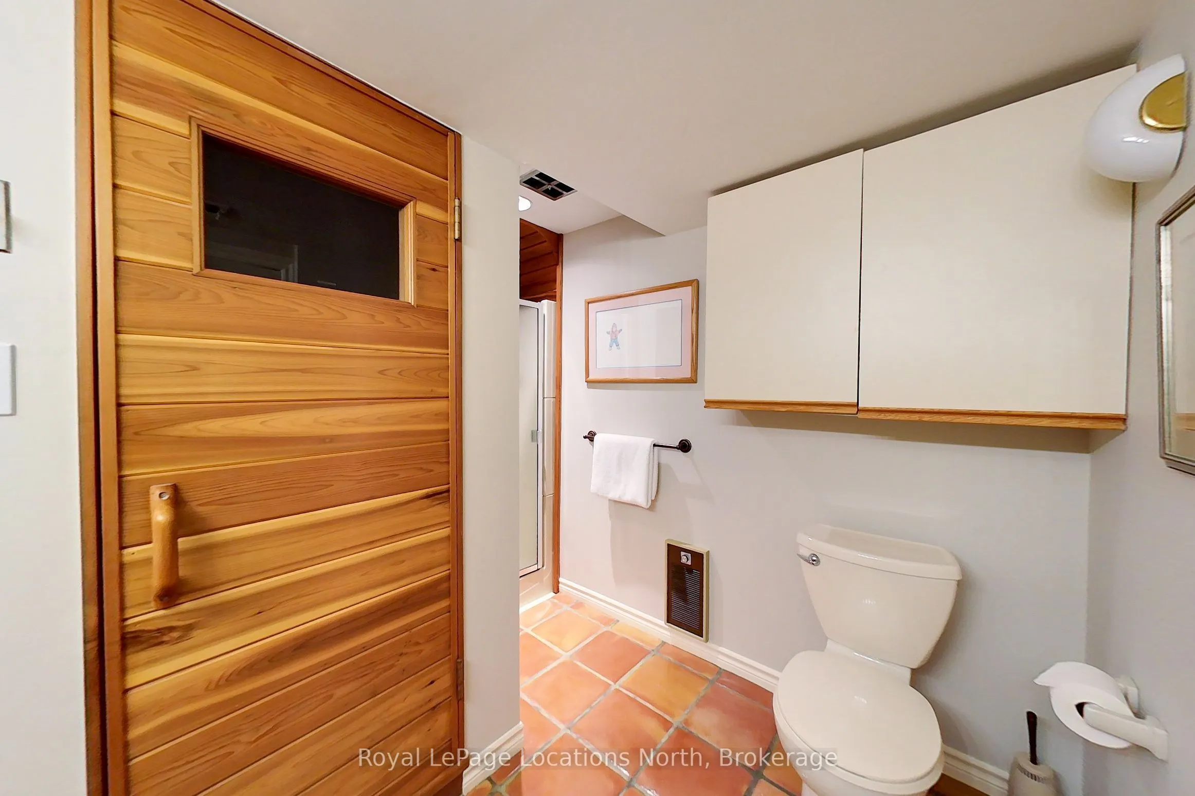 40 Alice Street E