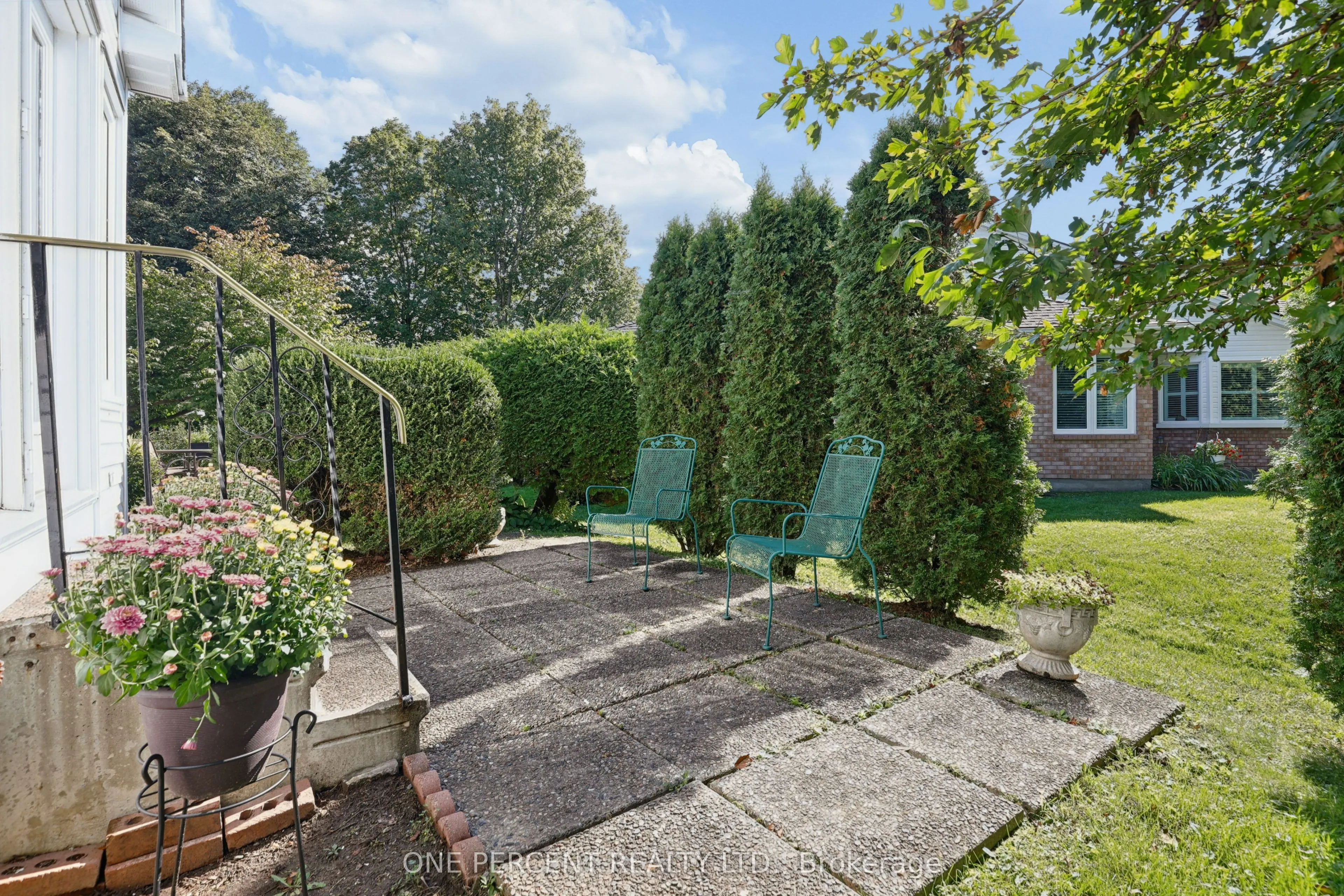 17 Pine Needles Court #9