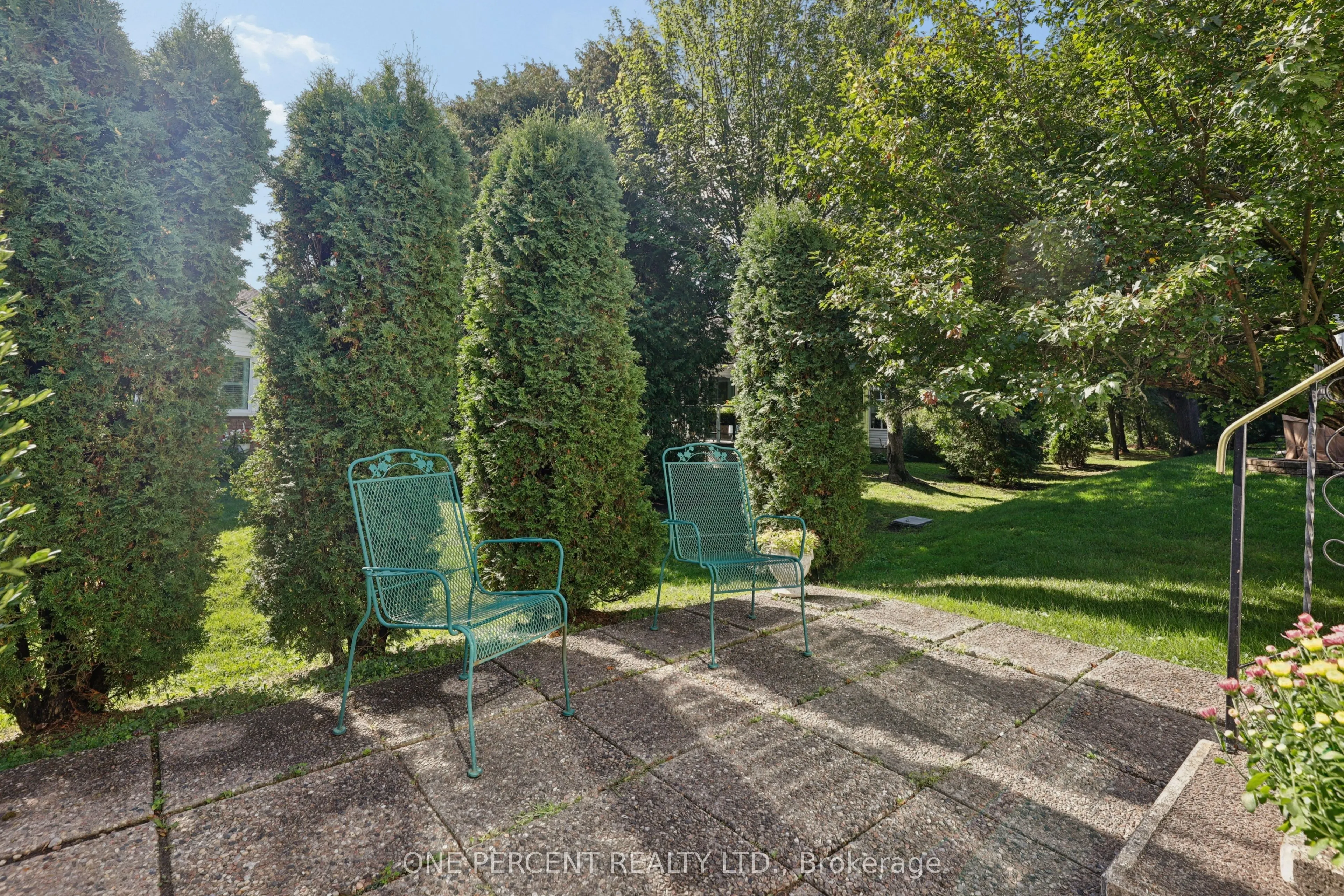 17 Pine Needles Court #9
