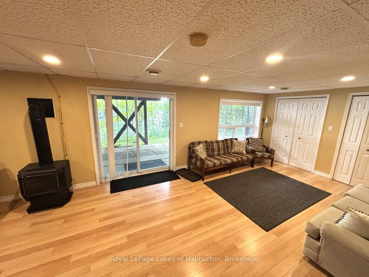 1214 Hubbard & Montgomery Lane