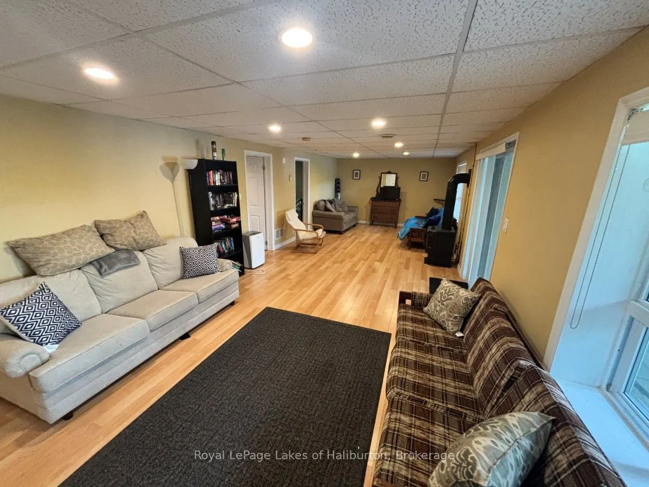 1214 Hubbard & Montgomery Lane