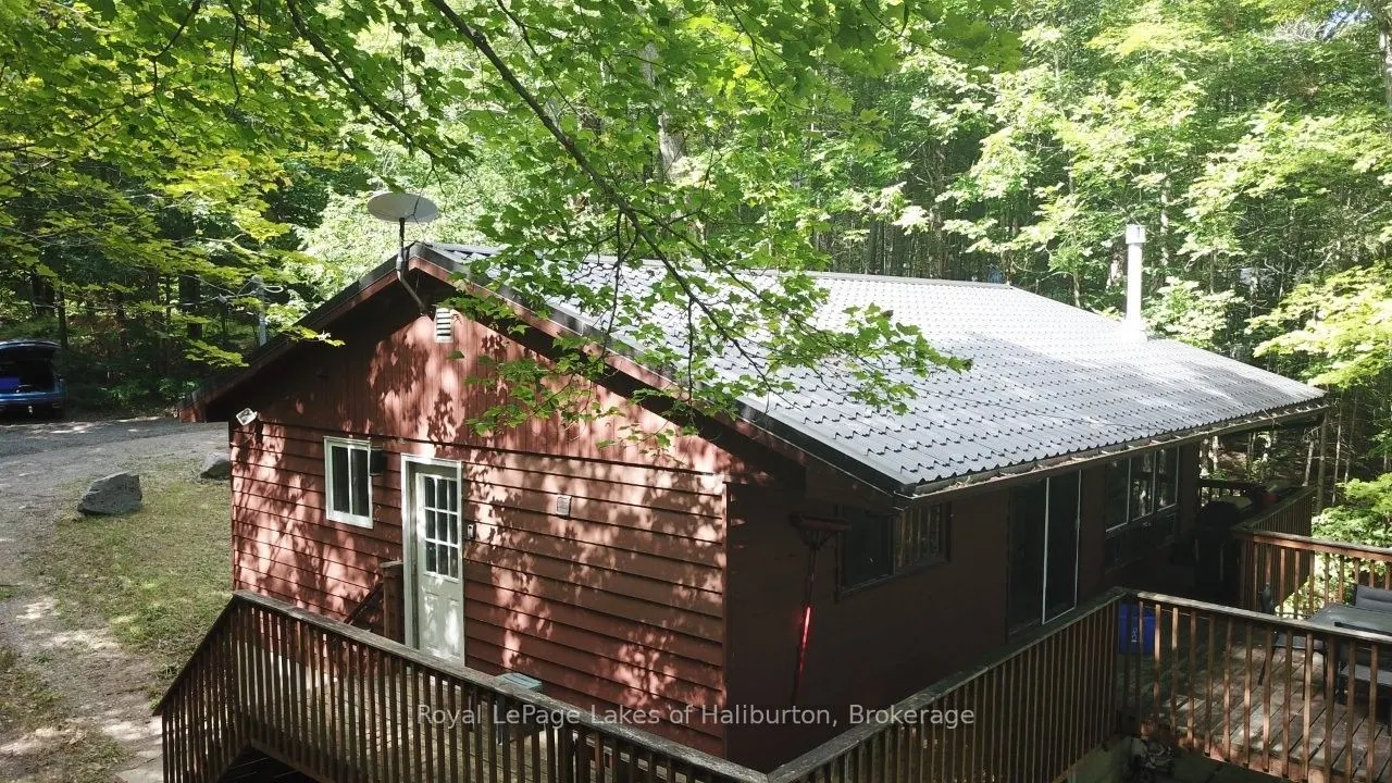 1214 Hubbard & Montgomery Lane