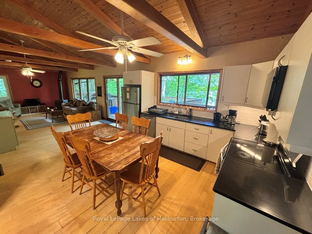 1214 Hubbard & Montgomery Lane