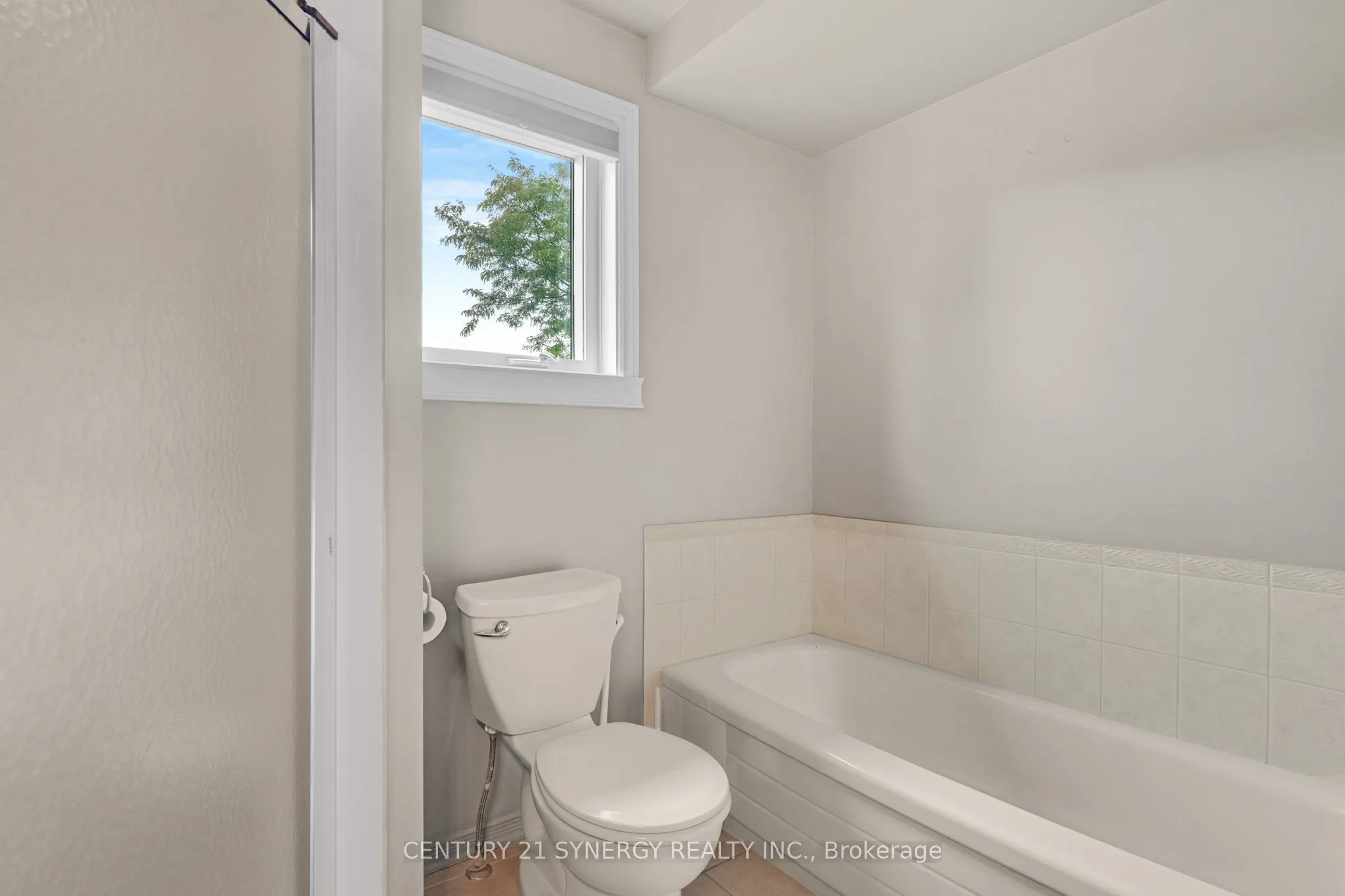 1932 Ashmont Street #82