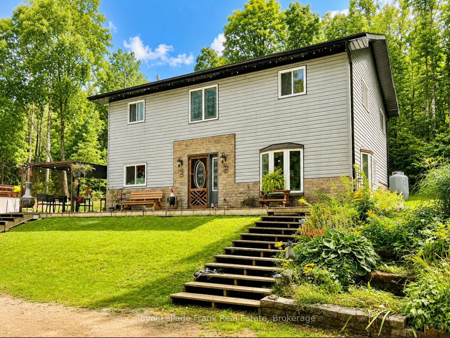 1630 Musclow Greenview Road