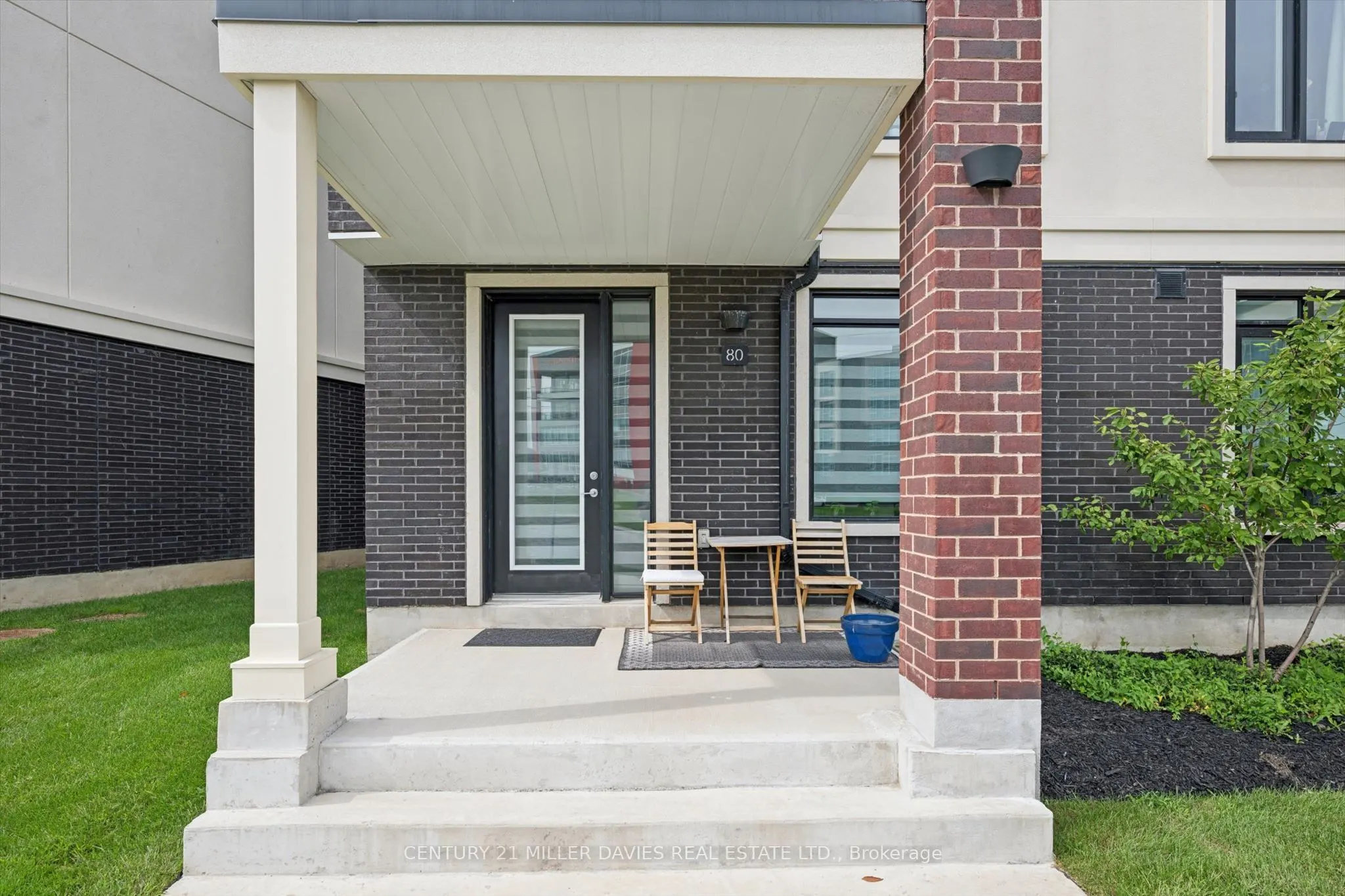 80 Windward Drive #14