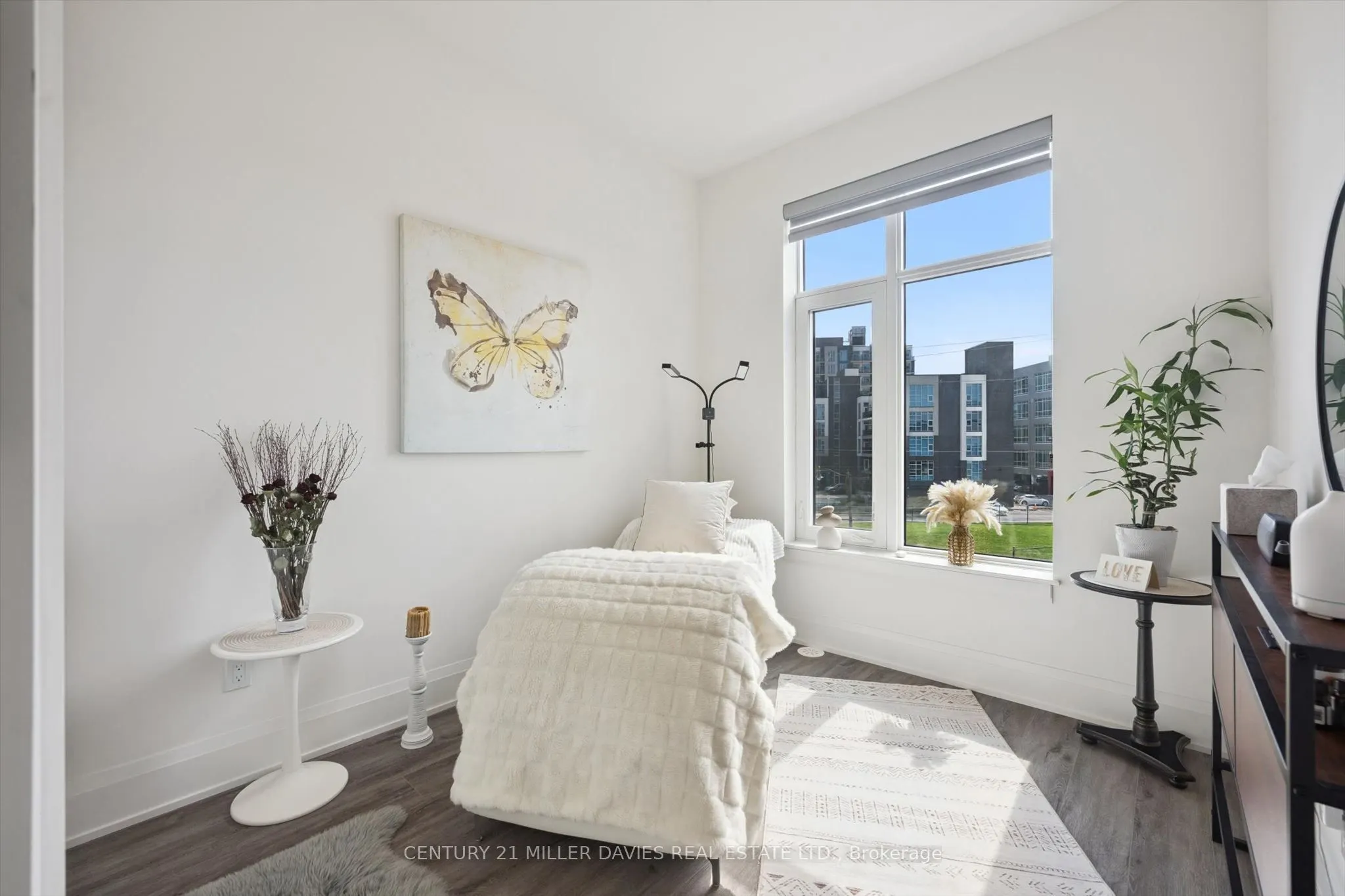 80 Windward Drive #14