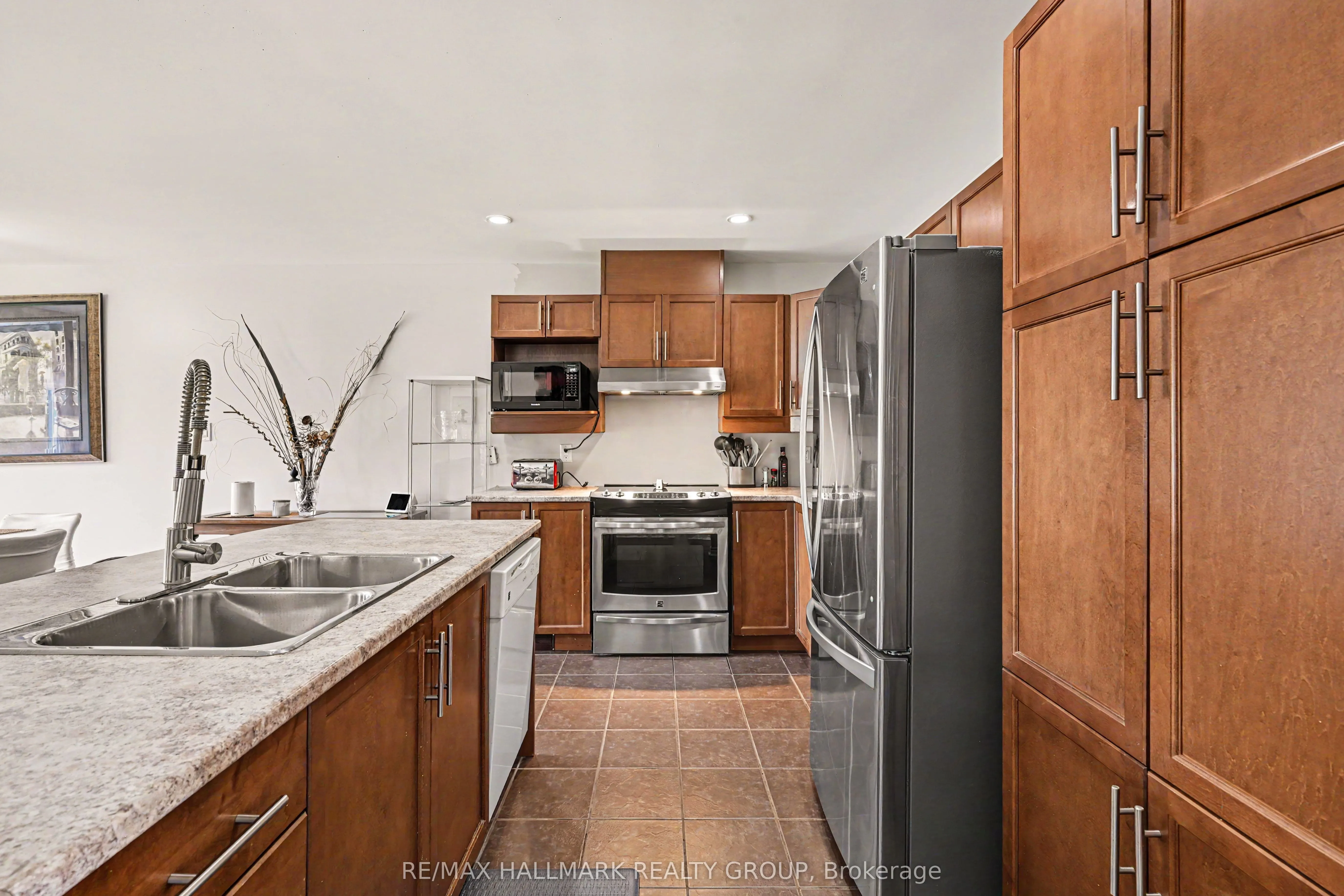 86 Fourth Avenue