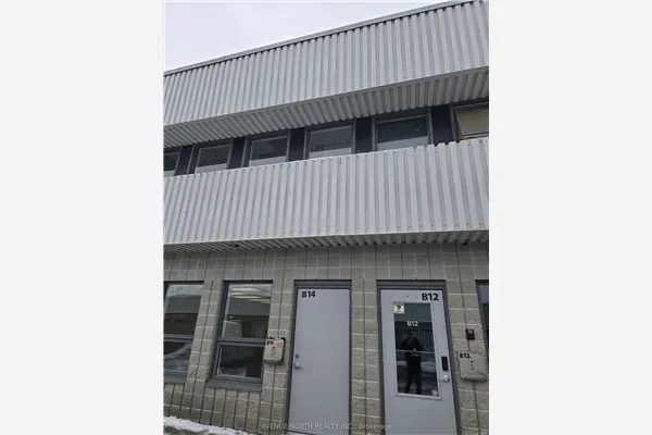 2285 St Laurent Boulevard #B14
