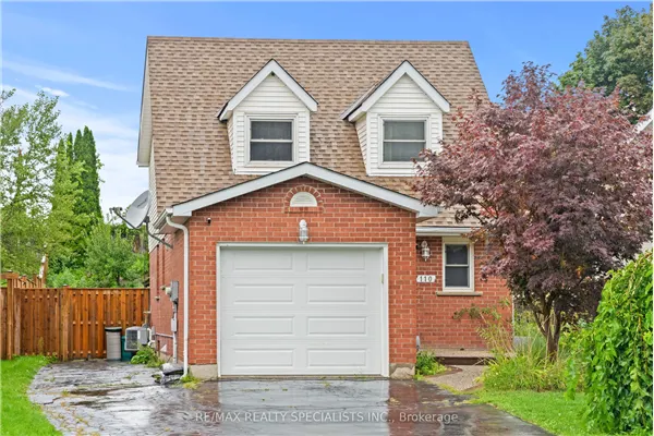 110 Steeles Crescent