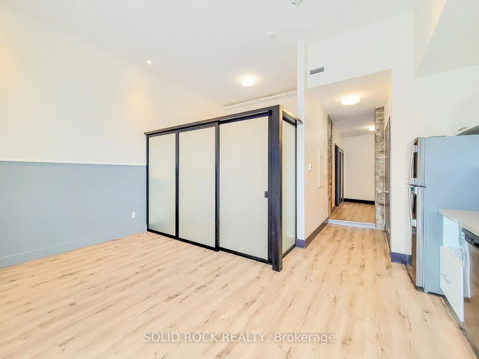 121 King Street E #101