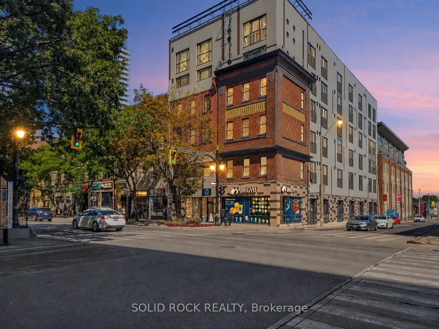 121 King Street E #101