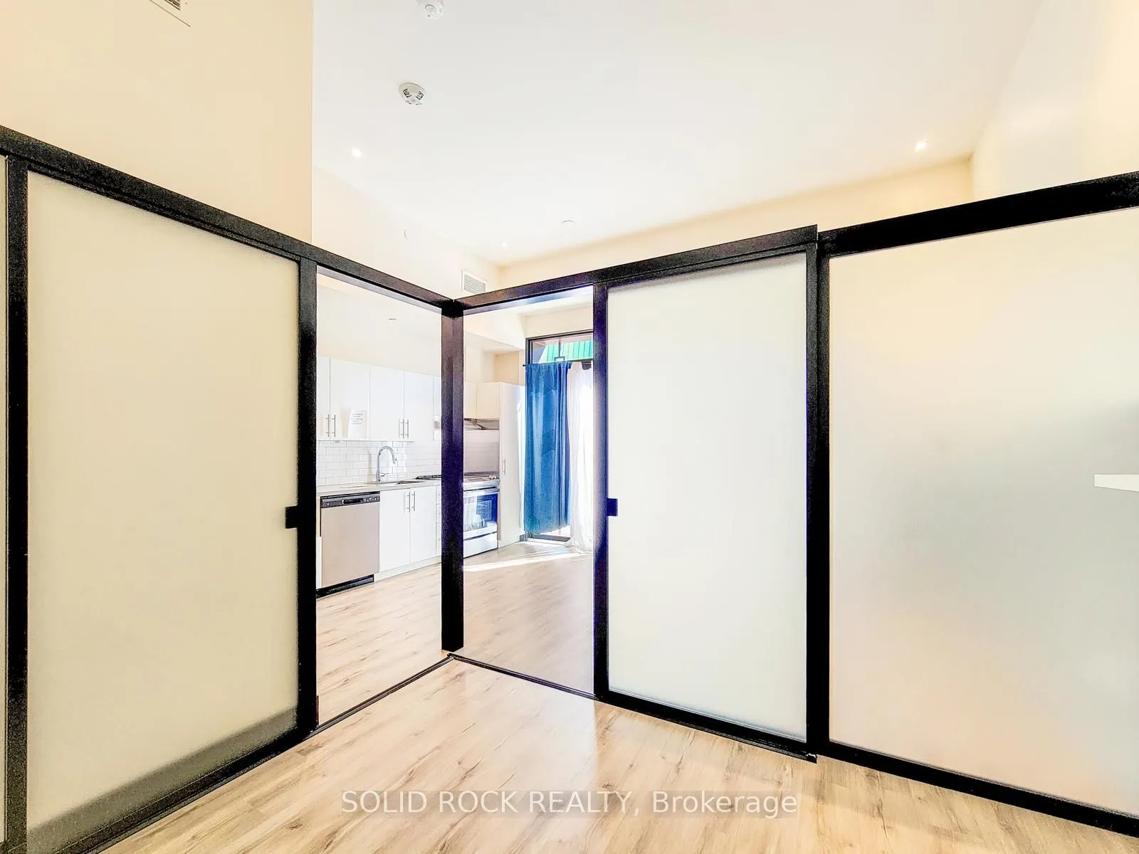 121 King Street E #101
