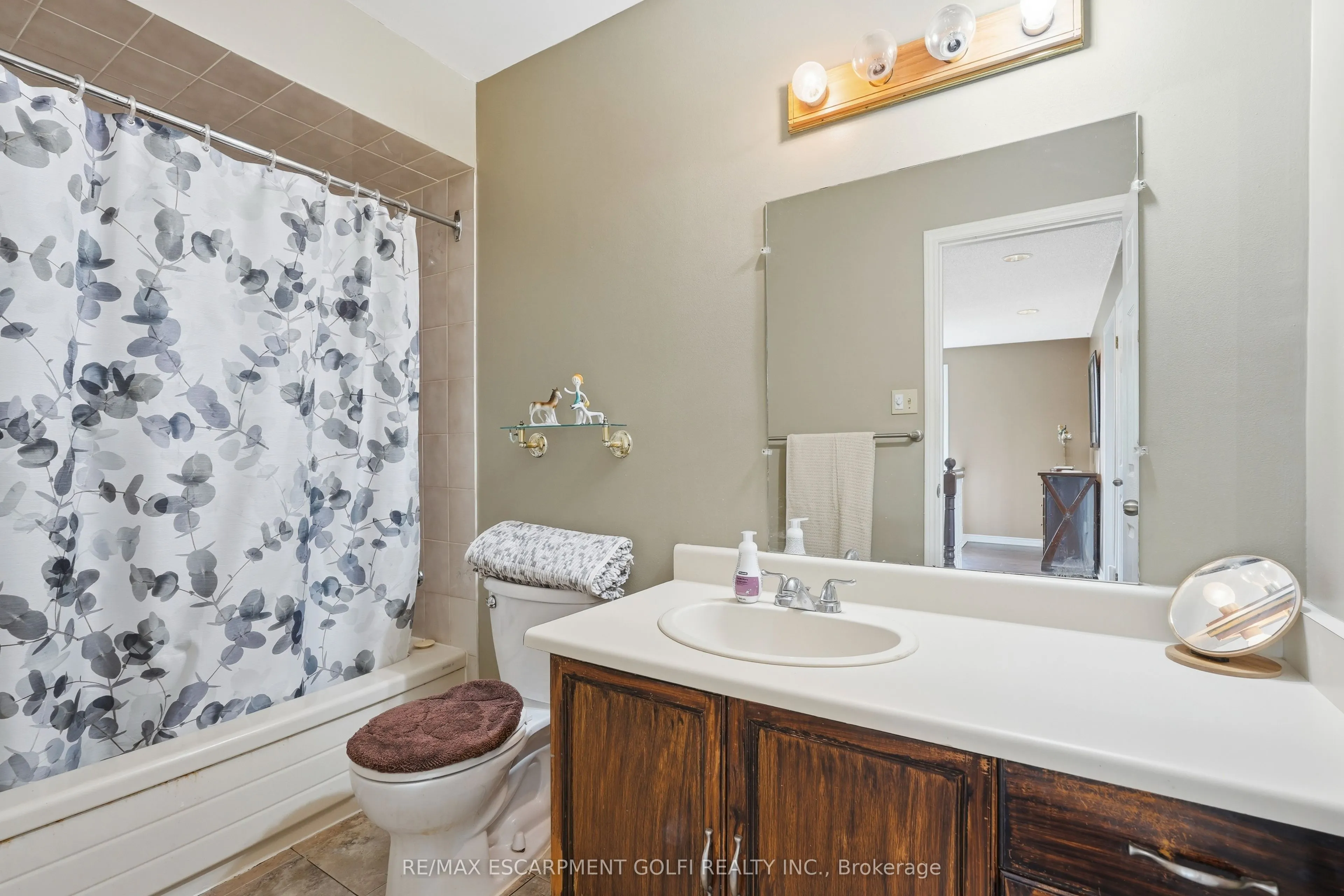 138 Livingston Avenue