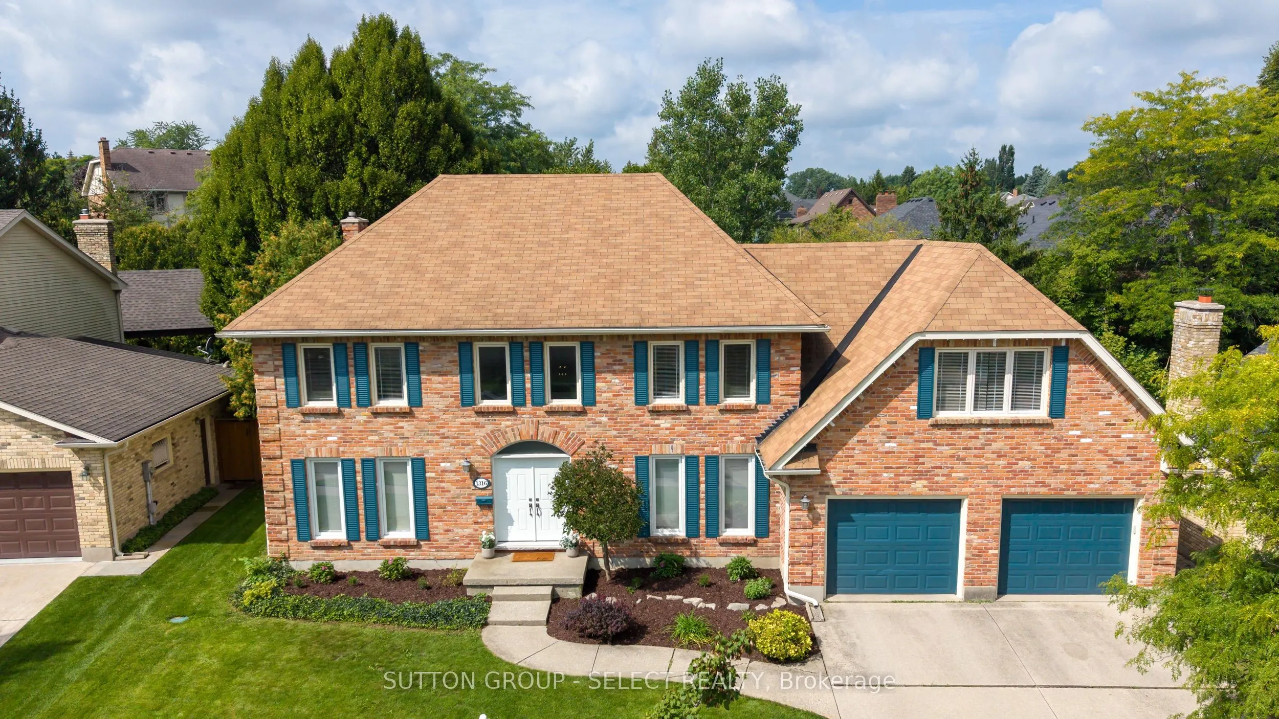 1316 Corley Drive N