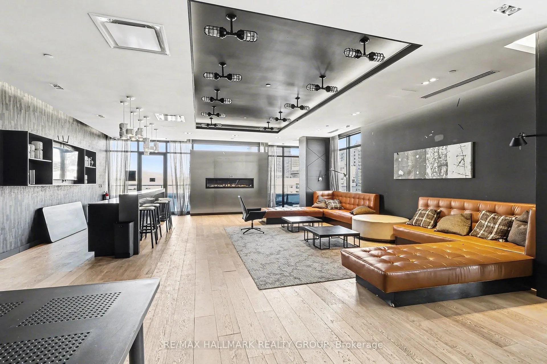 255 Bay Street #1412