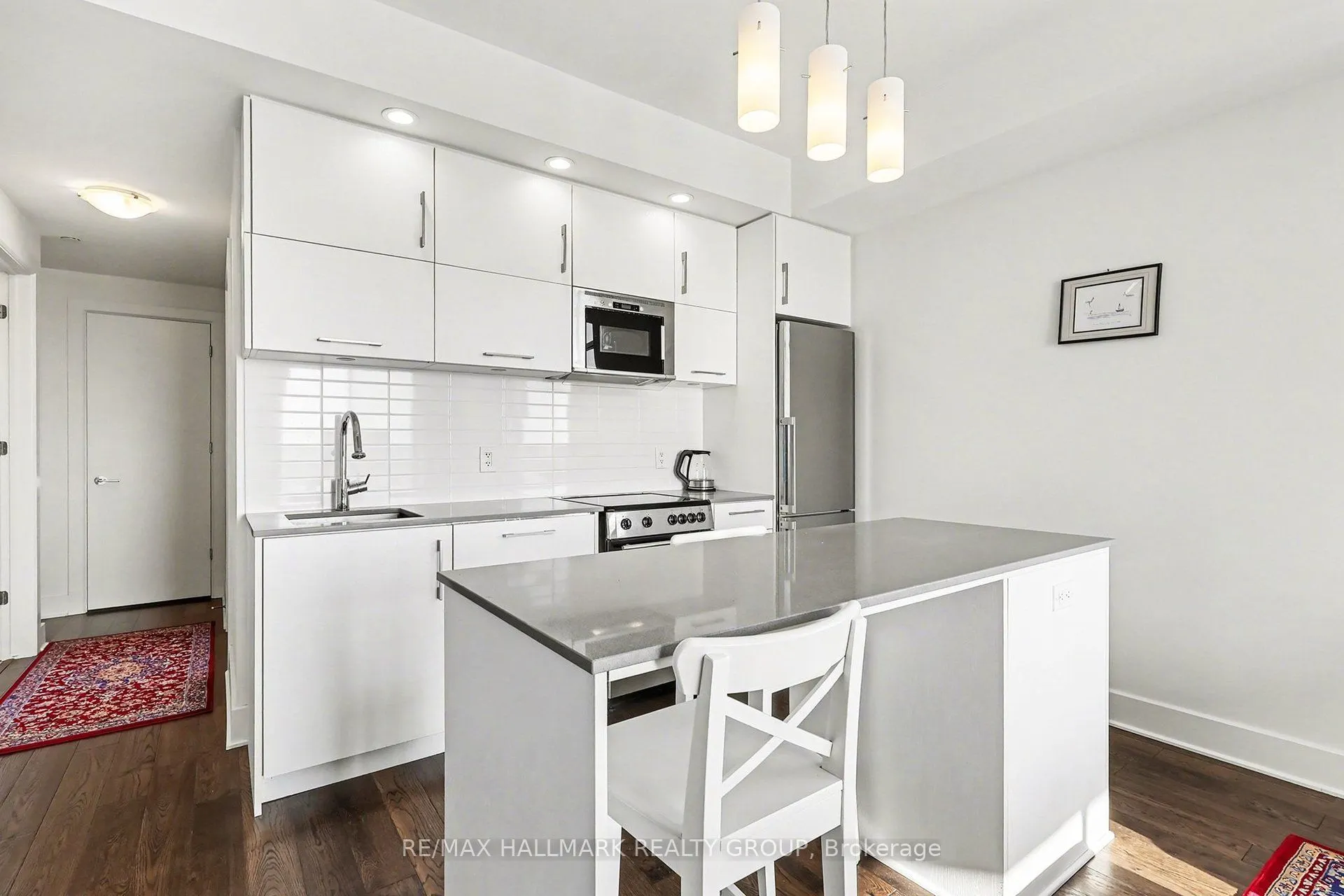 255 Bay Street #1412