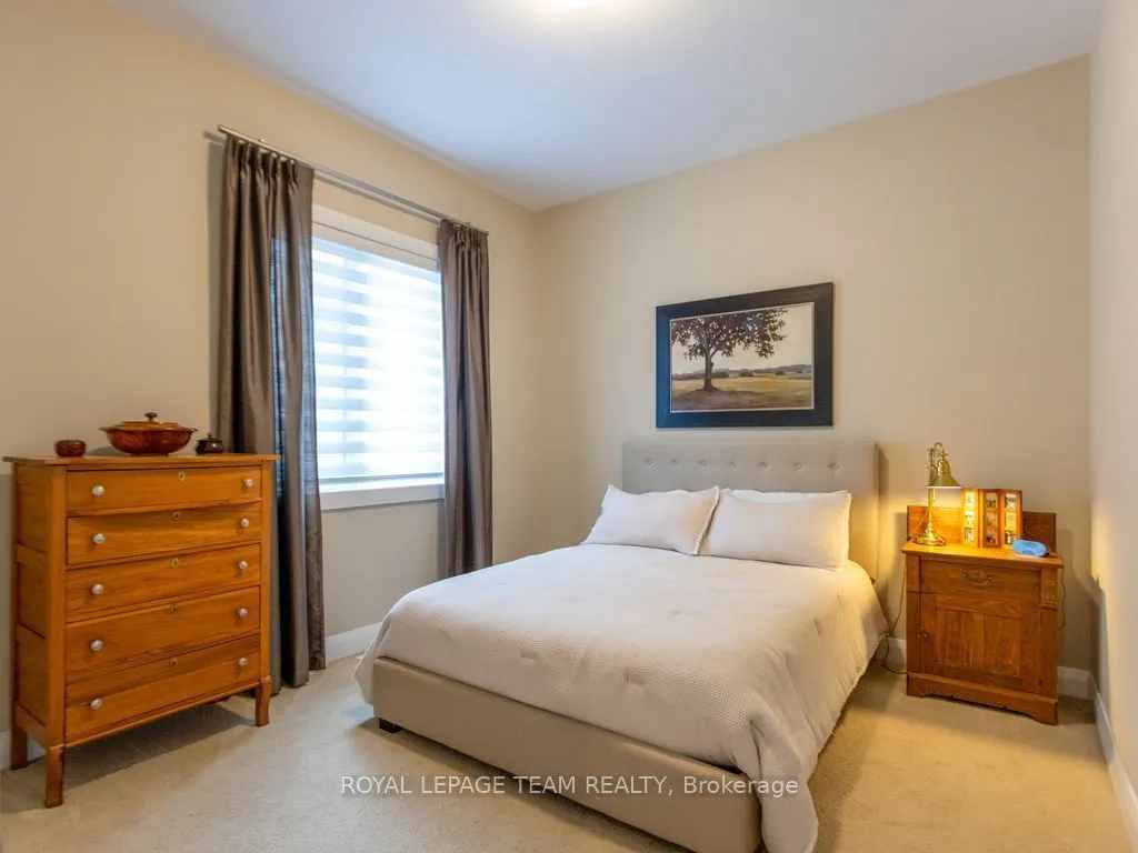 729 Carnelian Crescent