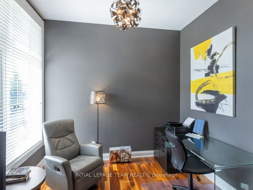 729 Carnelian Crescent