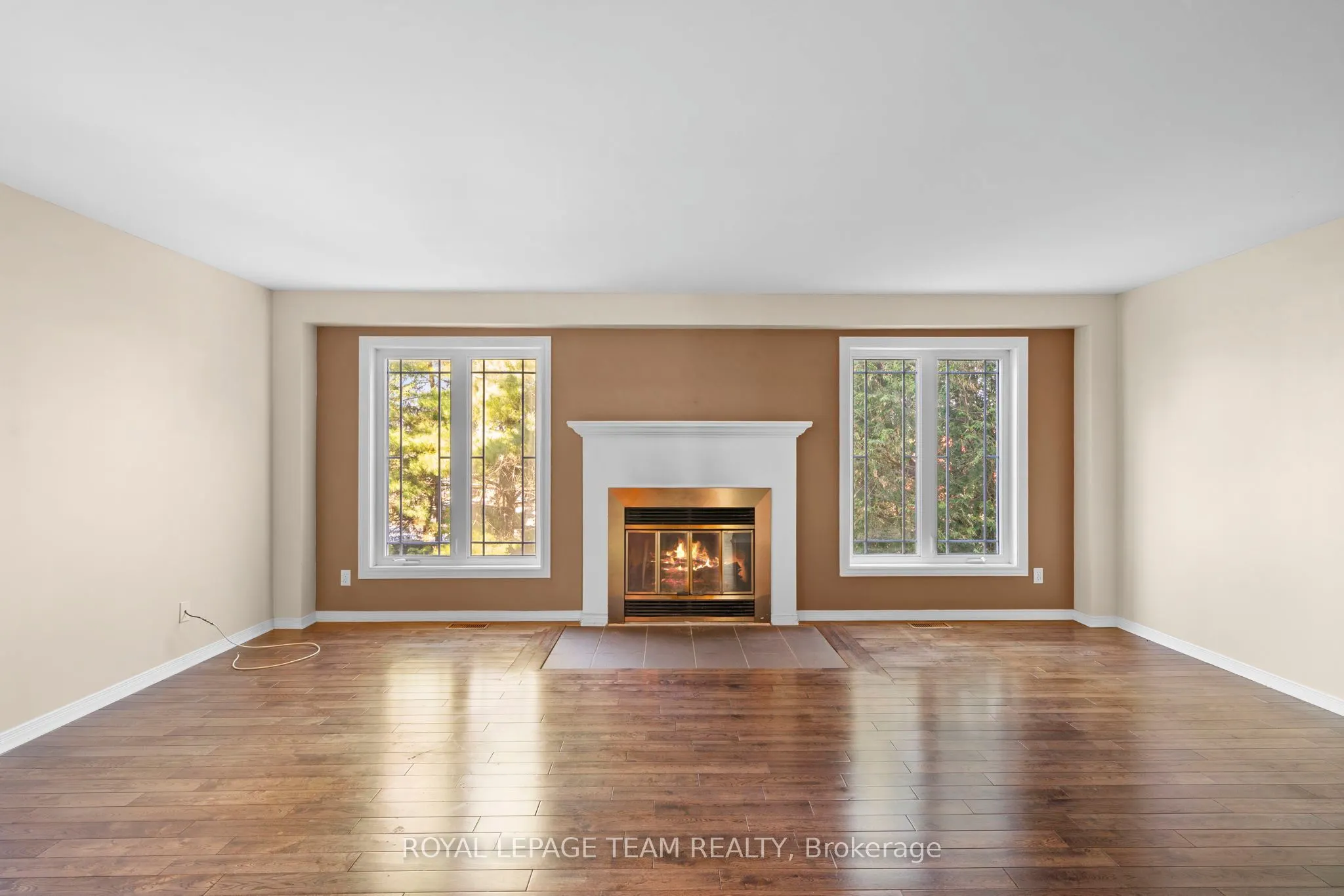 8 Mannington Court