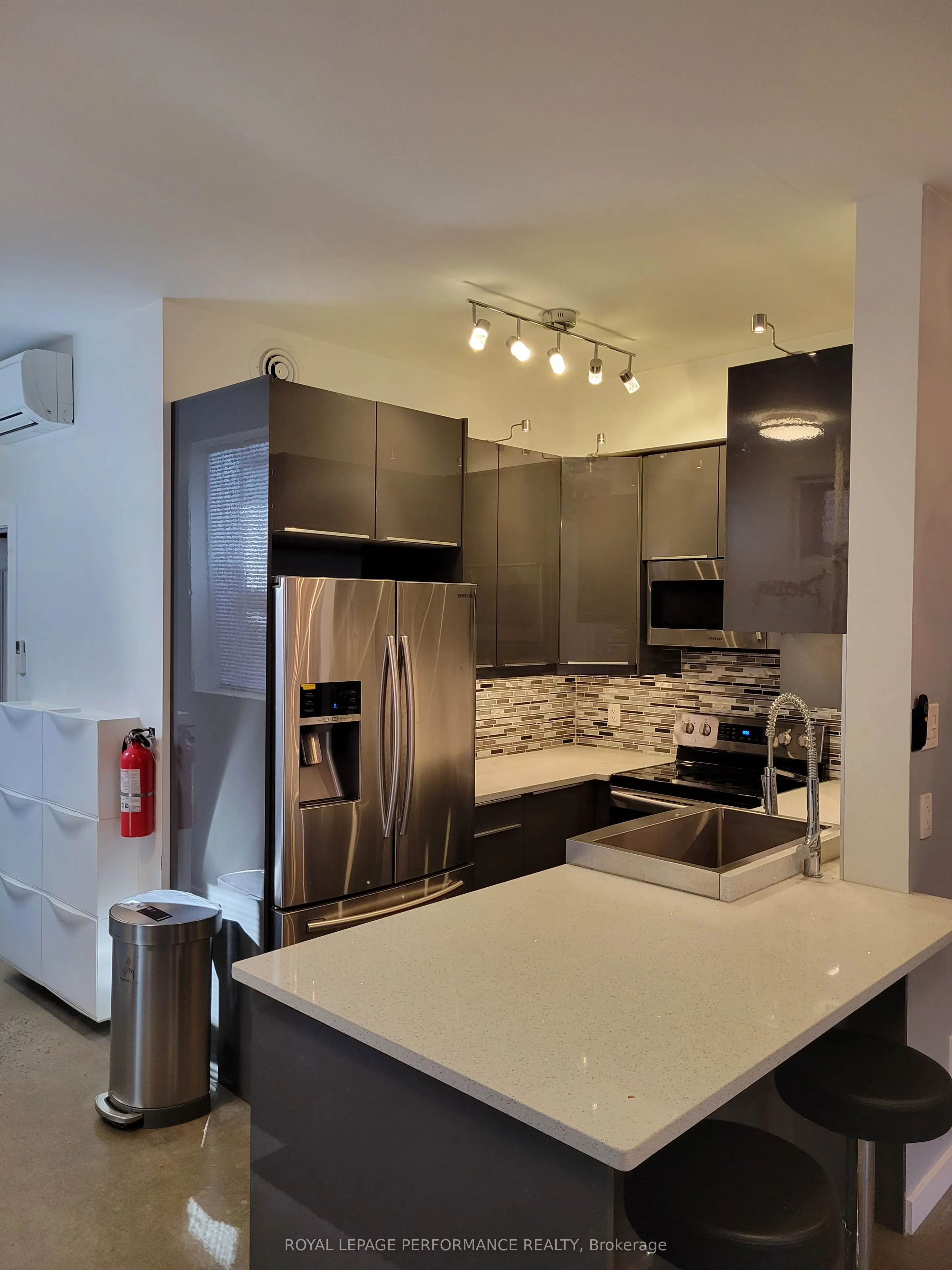 82 Third Avenue #Unit B