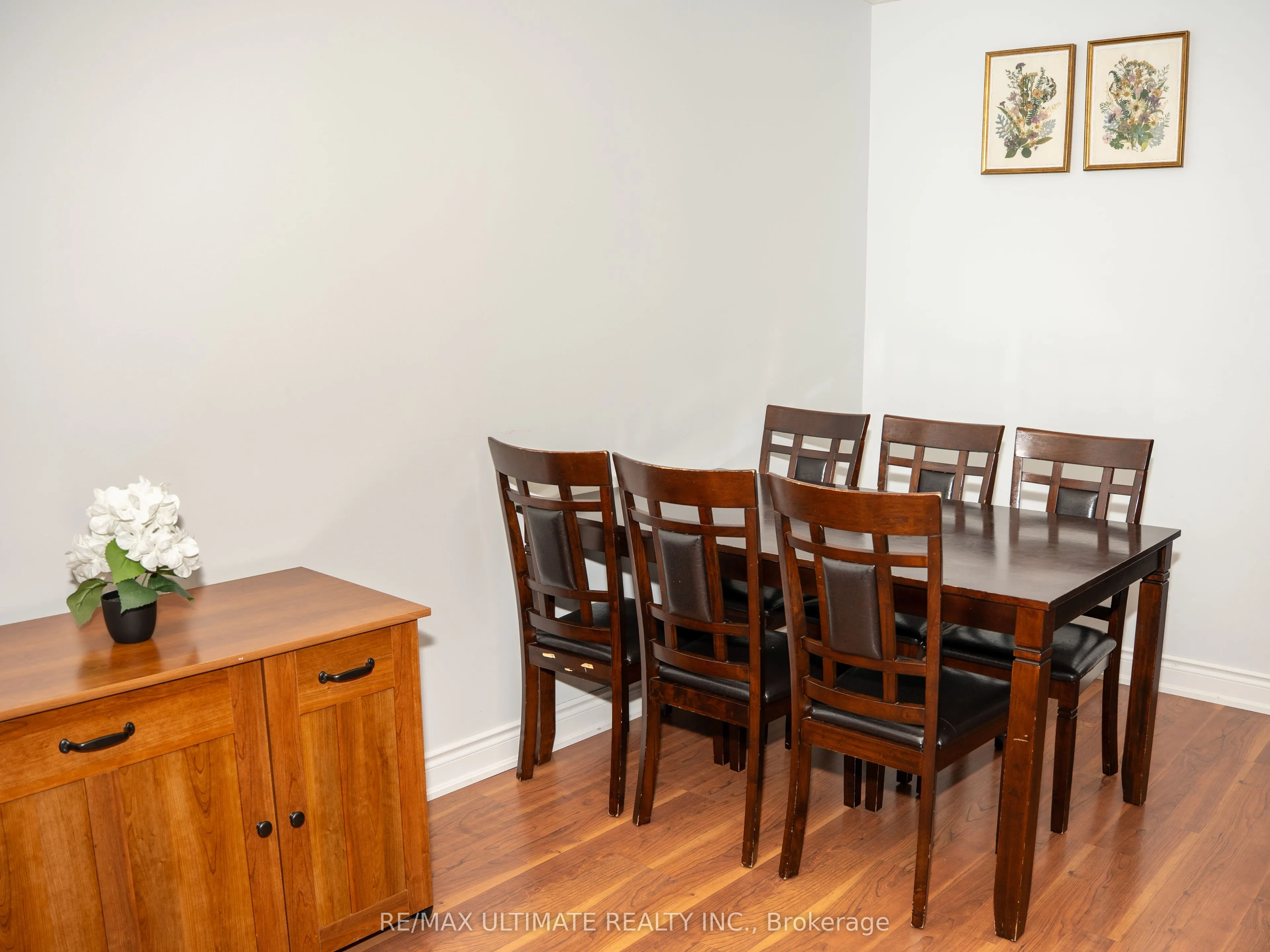 1139 15th Street E #B