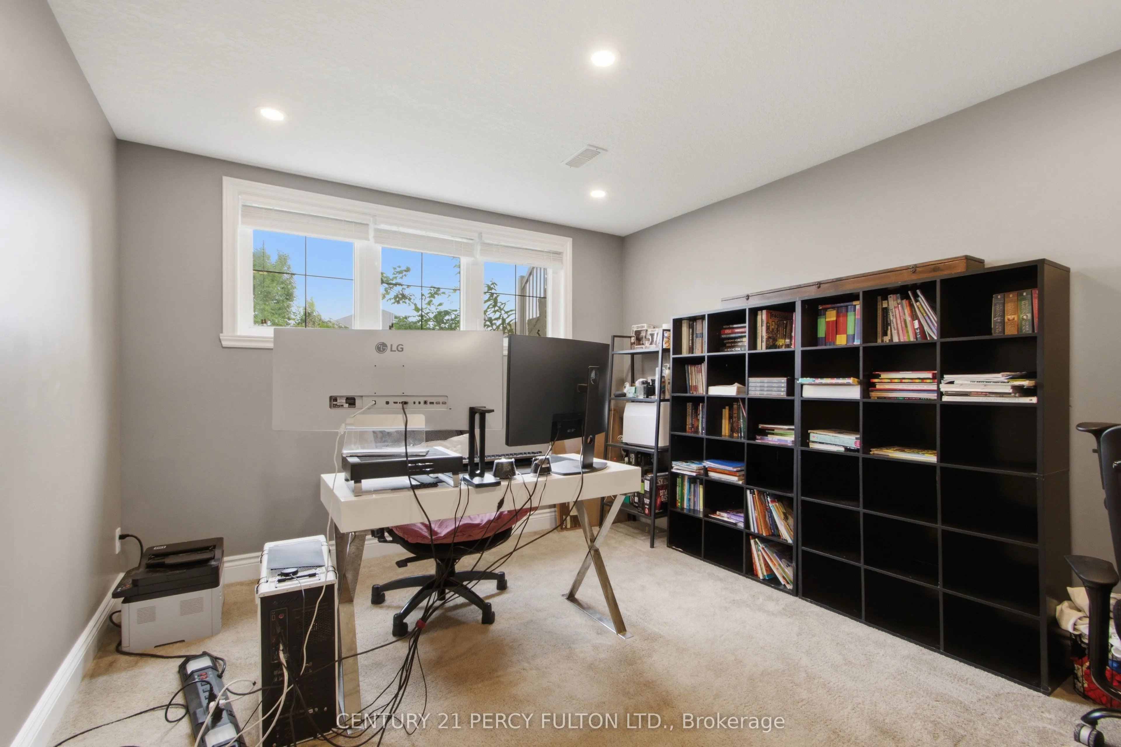28 Freedom Crescent