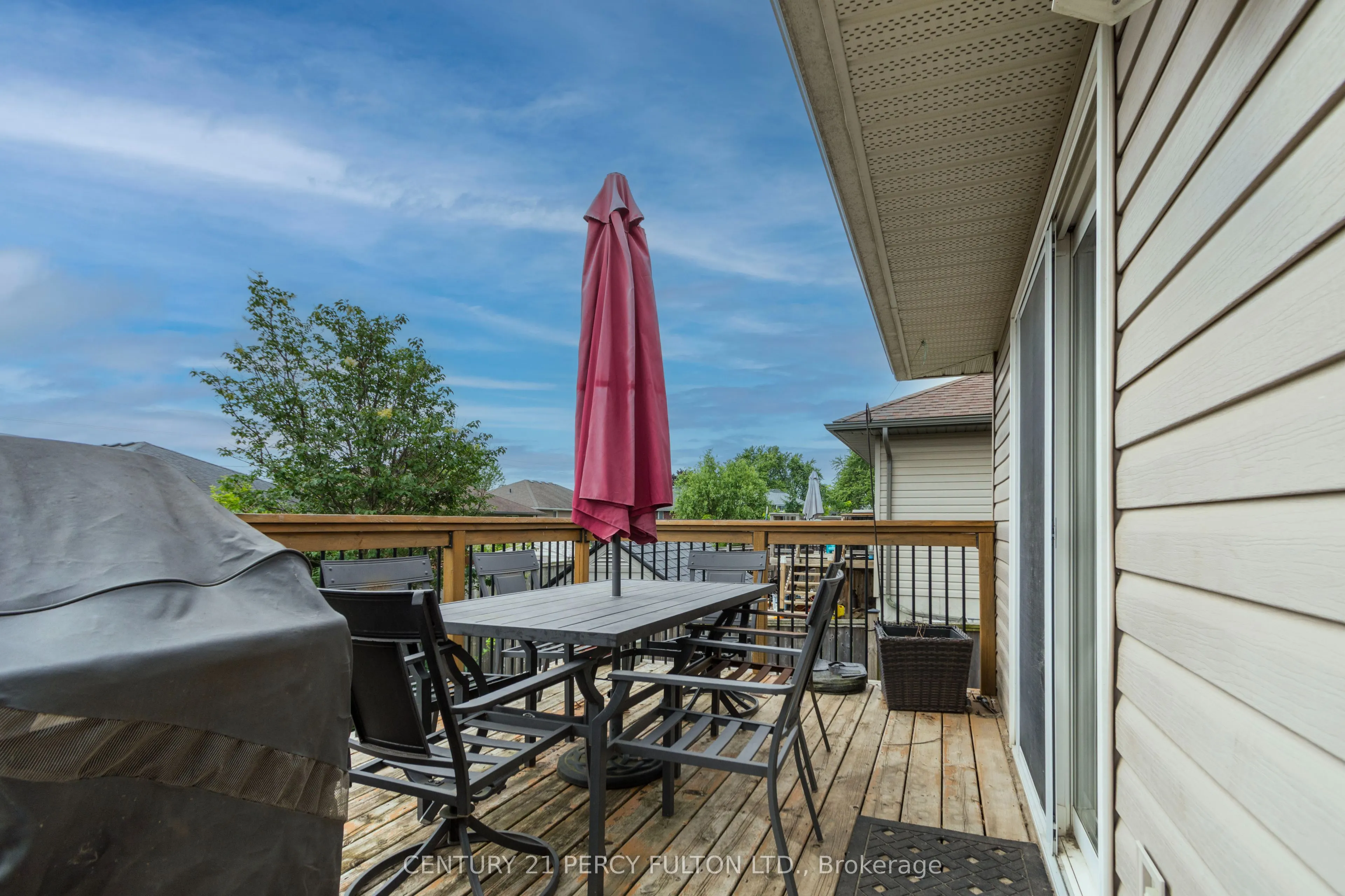 28 Freedom Crescent