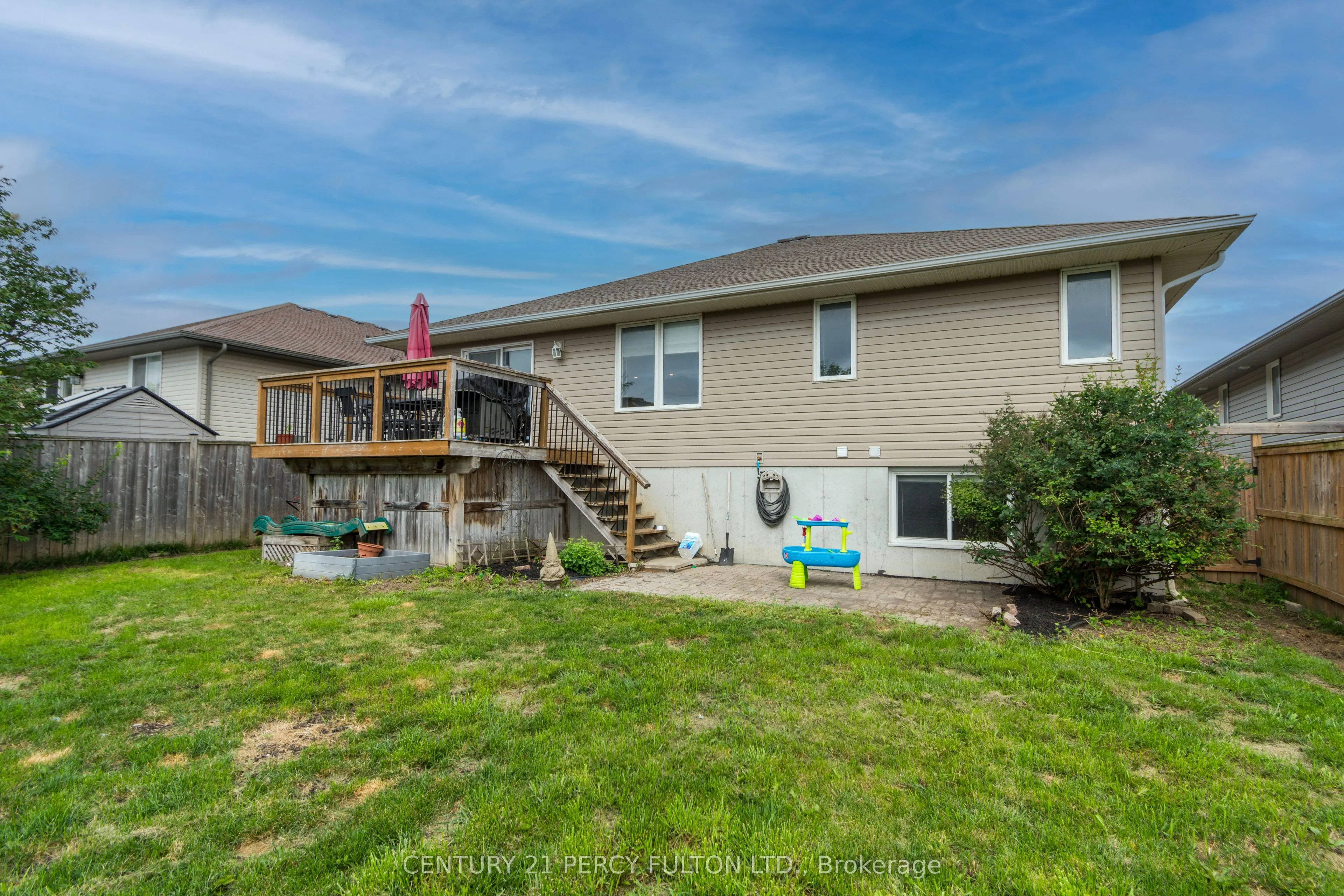 28 Freedom Crescent
