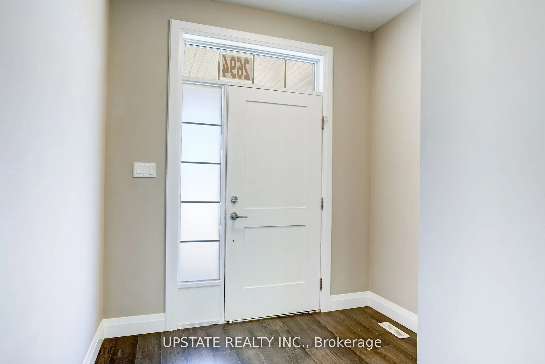 2694 Bobolink Lane