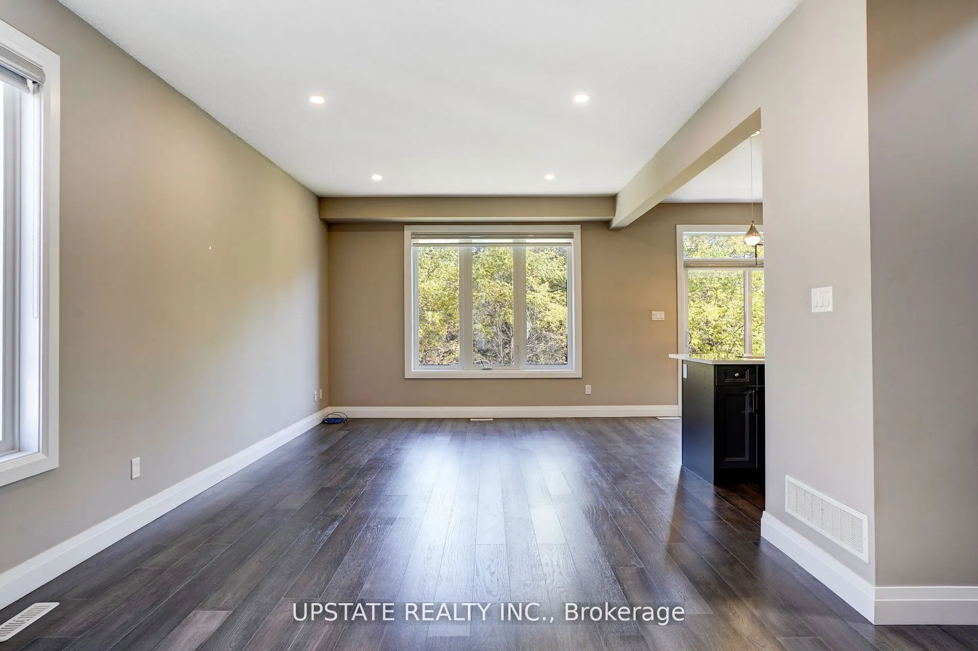 2694 Bobolink Lane