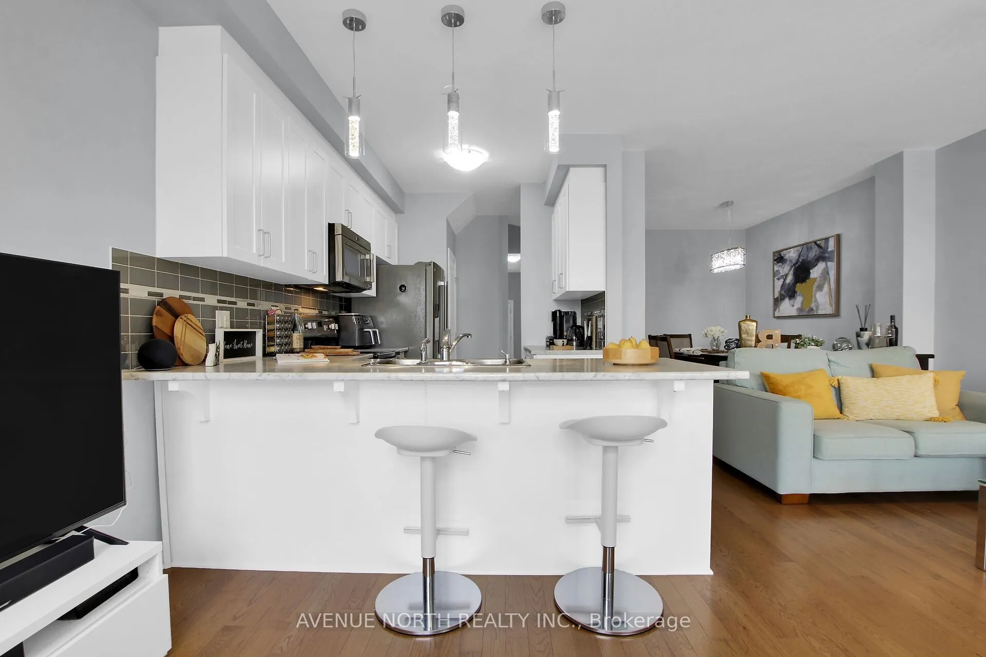 303 Wood Acres Grove