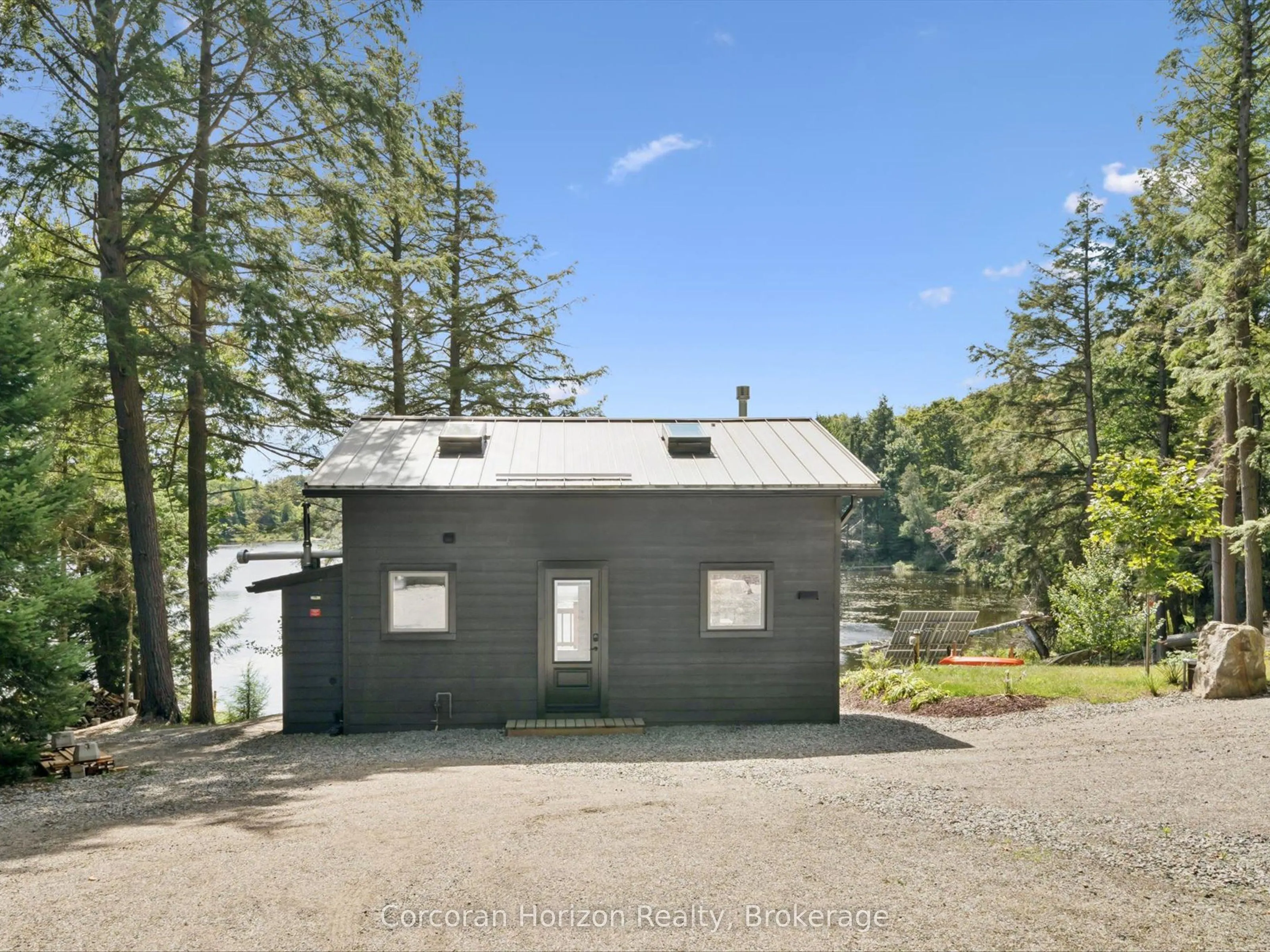 1211 Pluto Trail