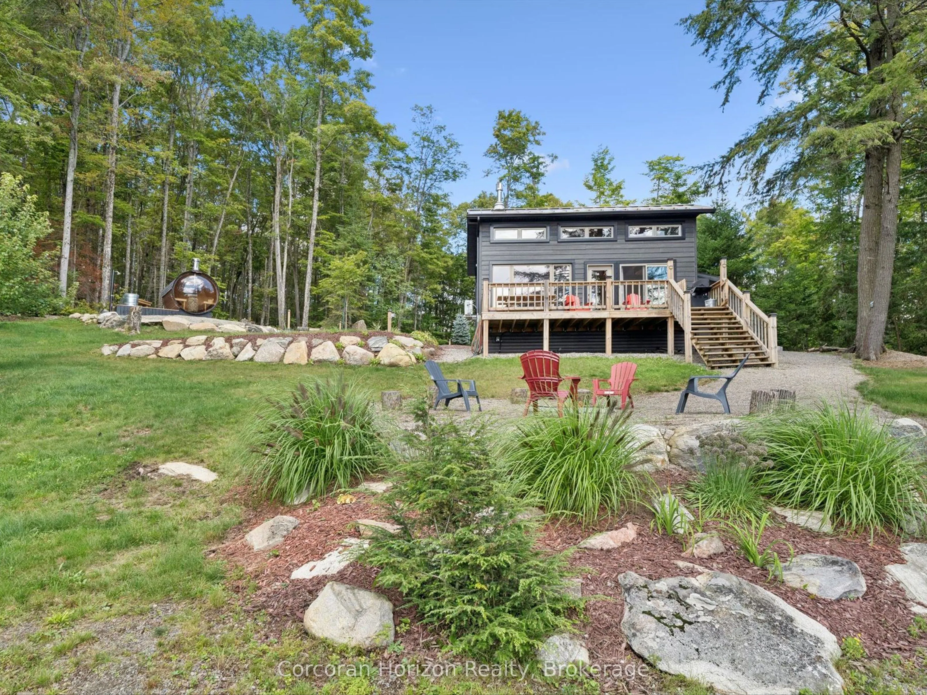 1211 Pluto Trail