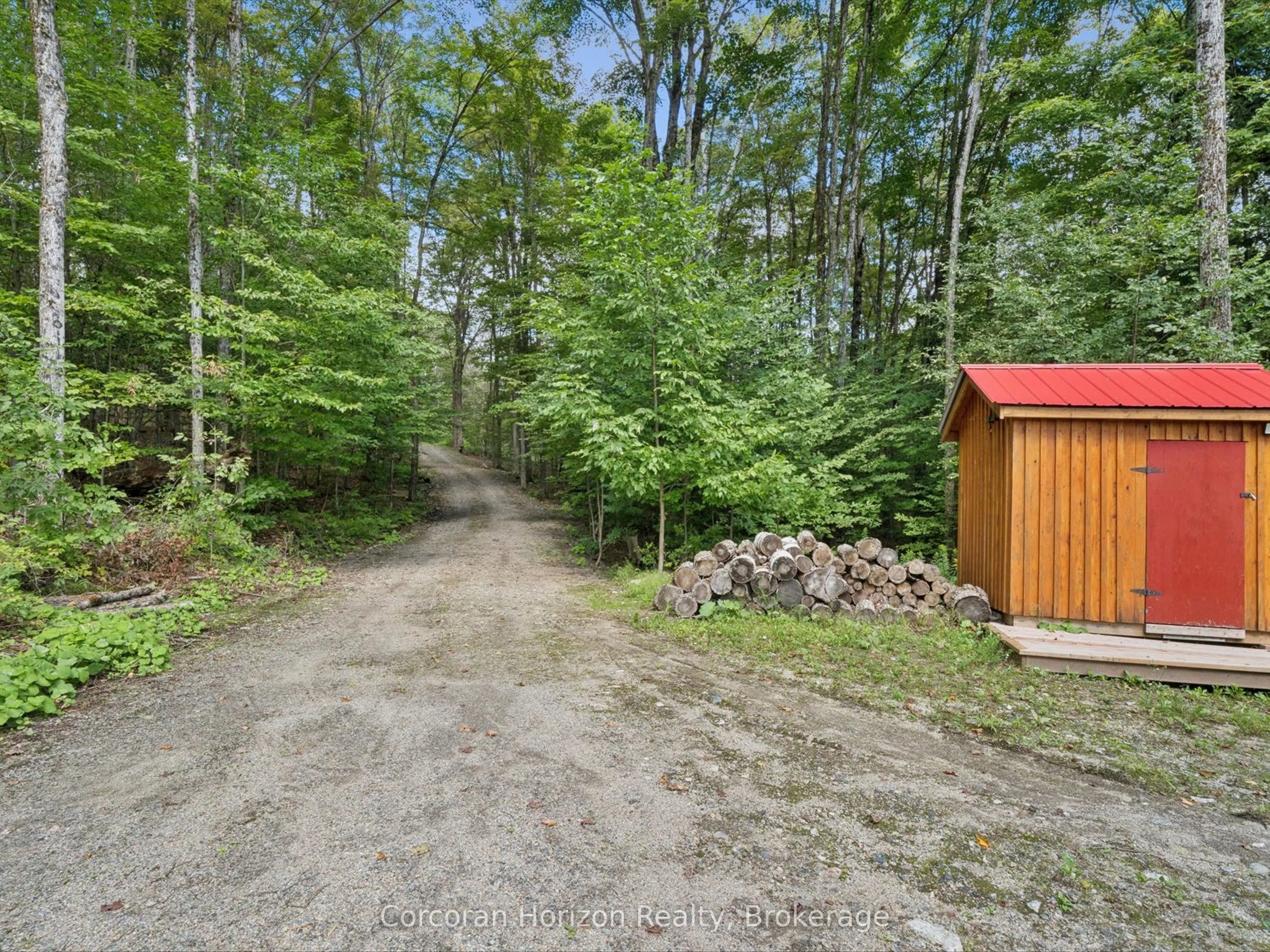 1211 Pluto Trail