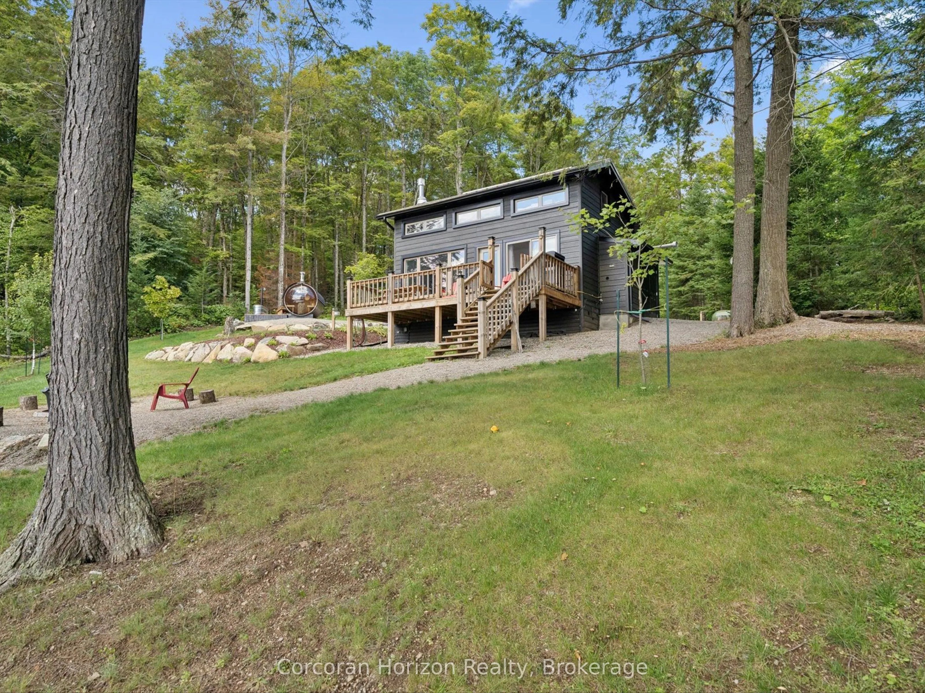1211 Pluto Trail