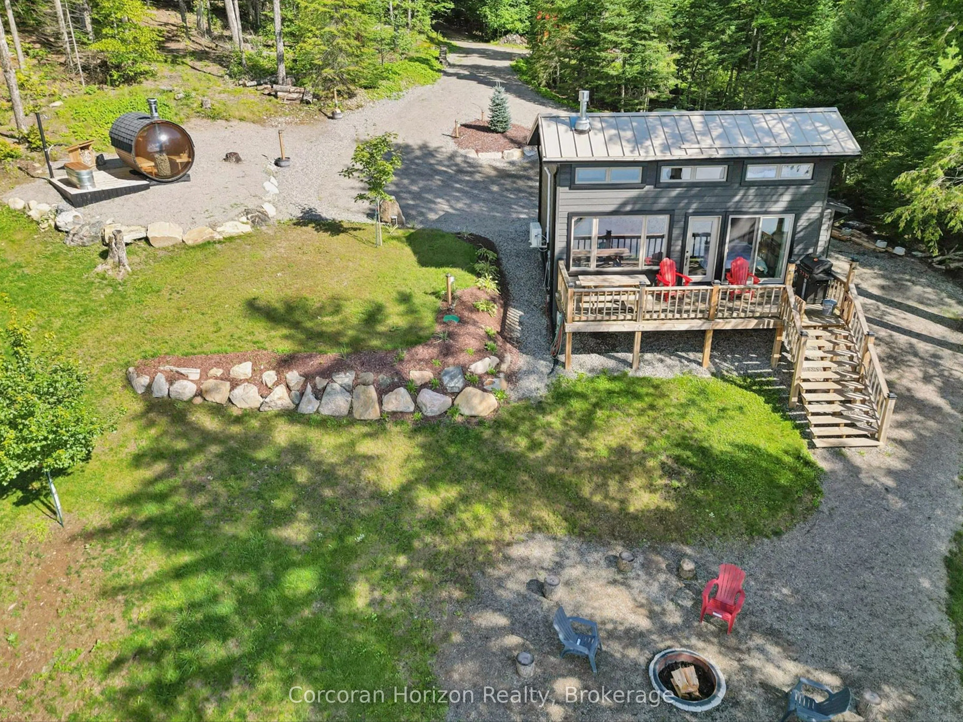 1211 Pluto Trail