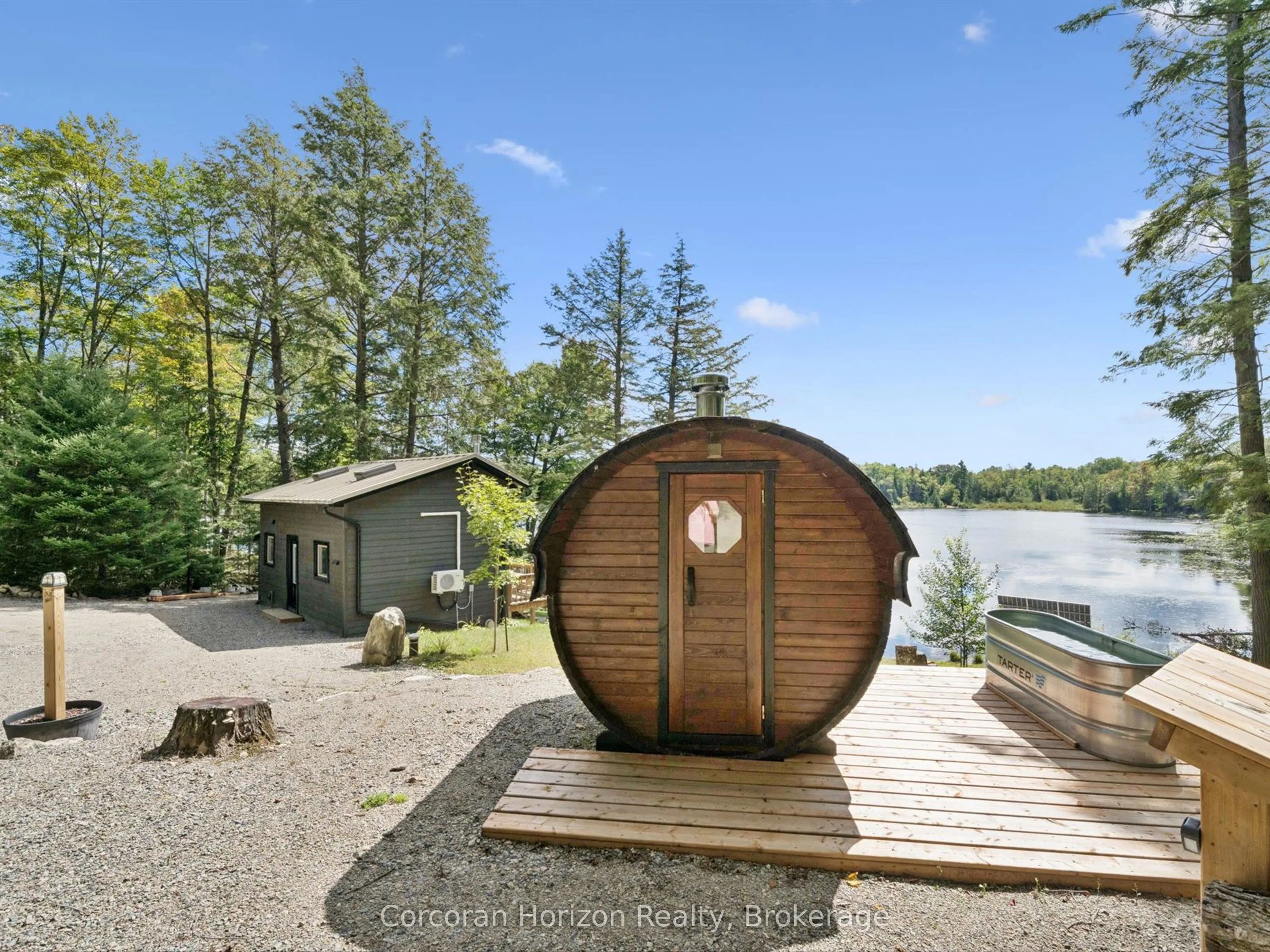 1211 Pluto Trail