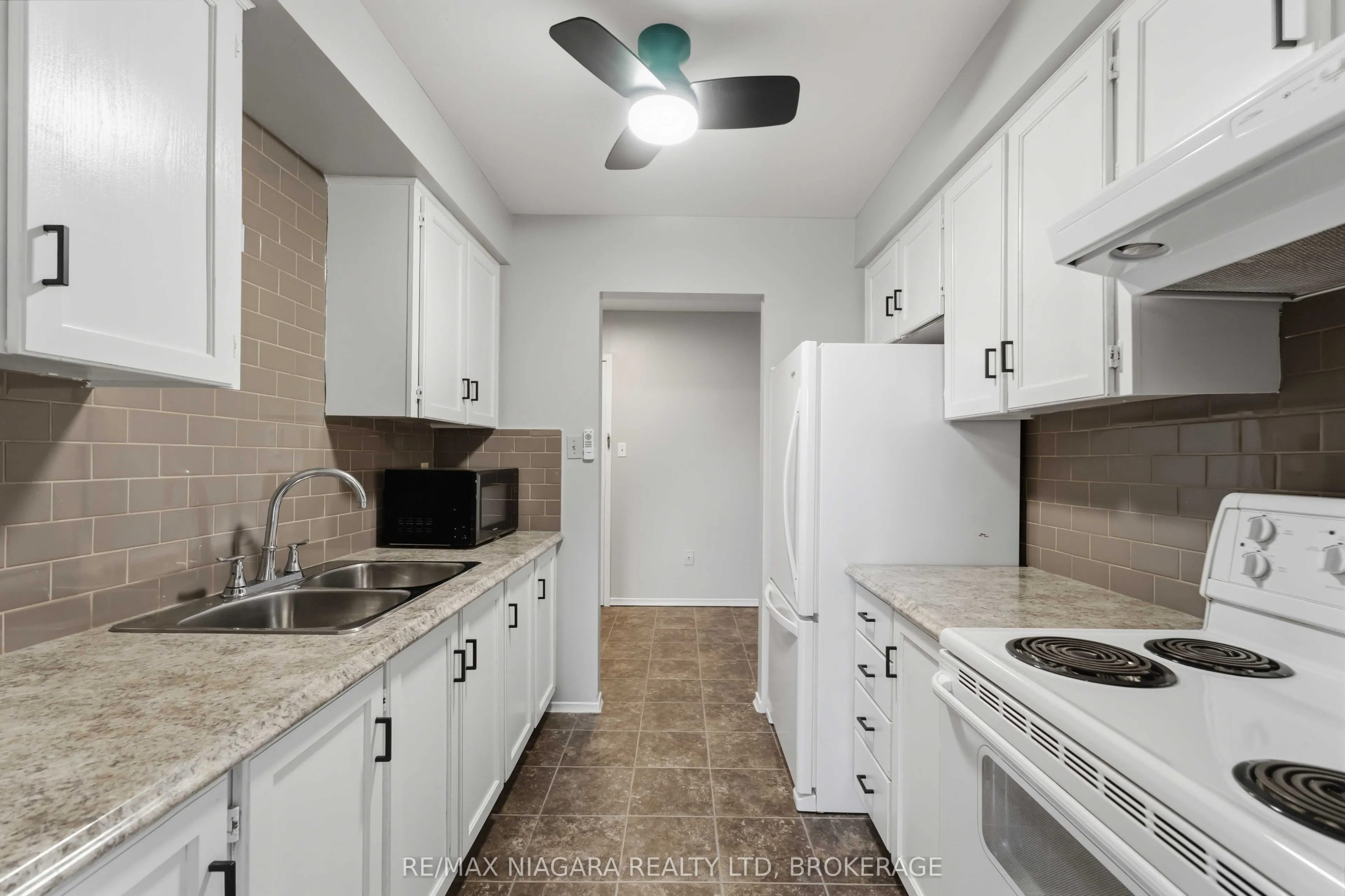 4209 Hixon Street #313